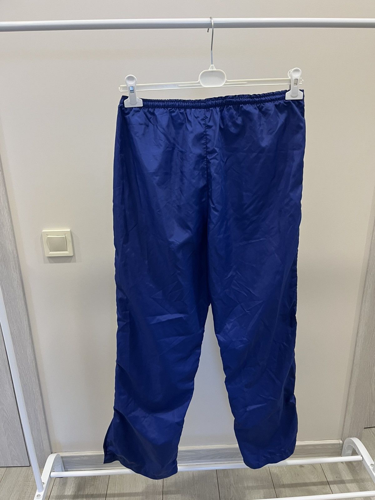 Nike Vintage 1970s 80s Nike Blue Tag Nylon Track Pants Size XL Size US 34 / EU 50 - 2 Thumbnail