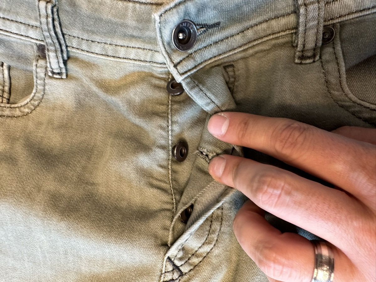 Diesel DIESEL BUSTER Size 36 HEMMED 30.5" Size US 36 / EU 52 - 5 Thumbnail