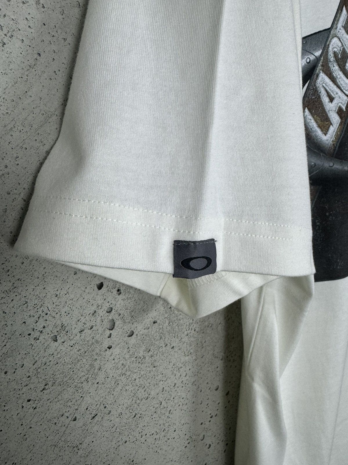 Oakley × Palace Palace x Oakley T-Shirt Off-White - Large Size US L / EU 52-54 / 3 - 5 Thumbnail