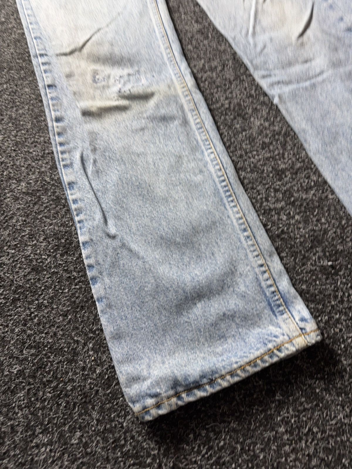Levi's Vintage Clothing 90s Levi’s 615 Distressed Light Wash Straight Leg Jeans Size US 30 / EU 46 - 5 Thumbnail