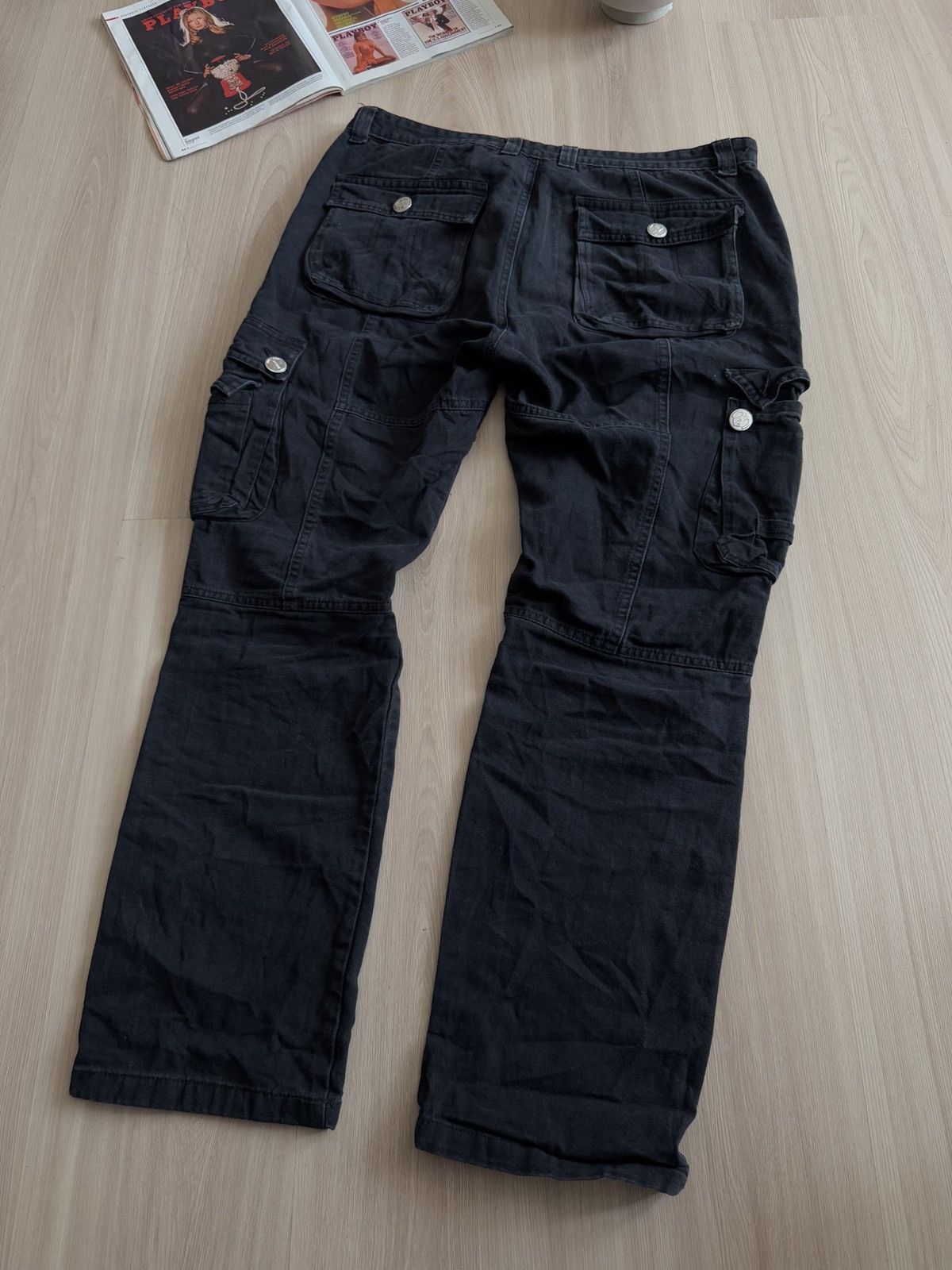 Japanese Brand Vintage Cargo Pocket Pants Japanese Style 00s Size US 32 / EU 48 - 2 Thumbnail