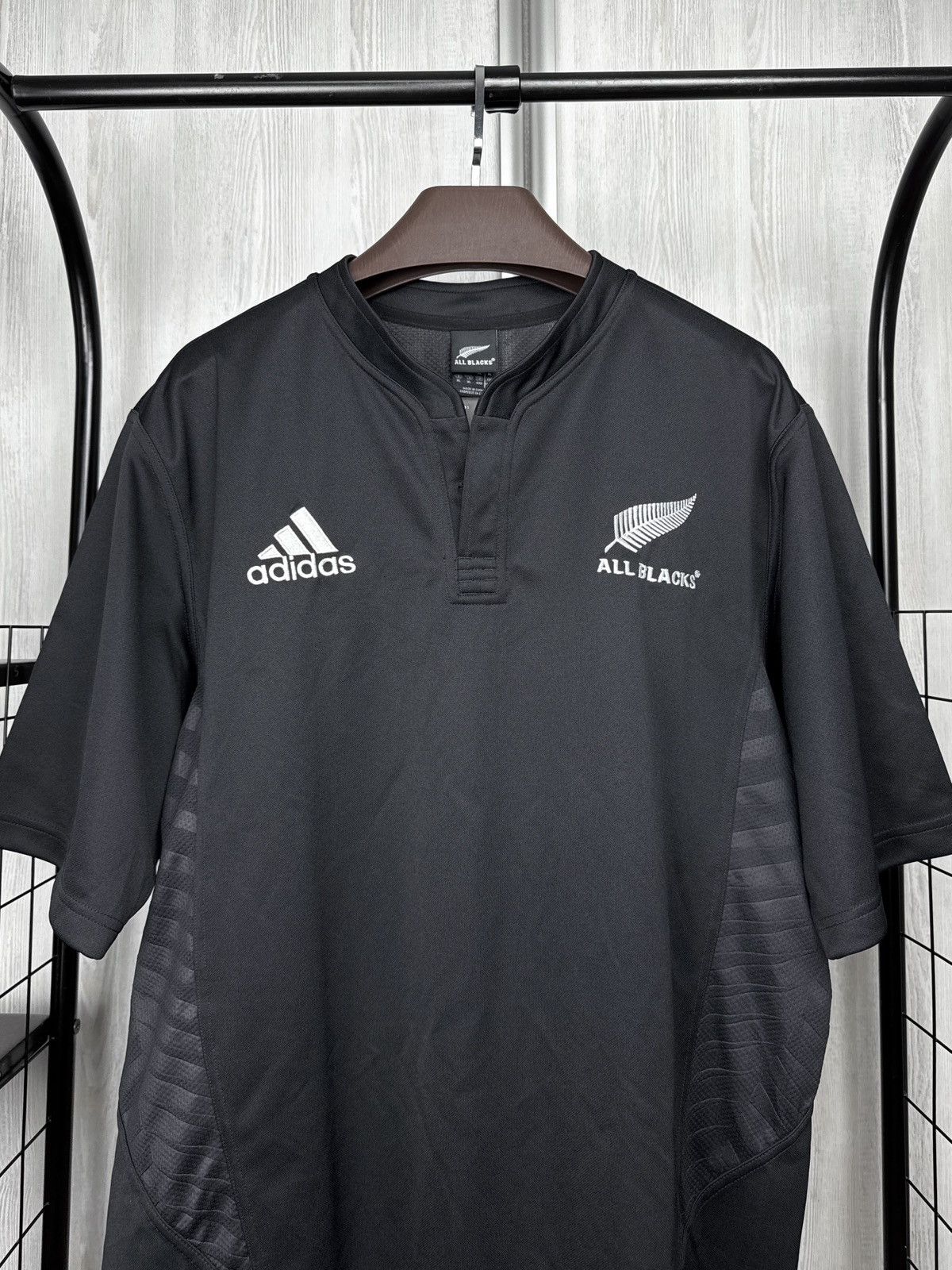 Adidas BNWT! New Zealand All Blacks adidas Rugby Jersey 2006 shirt Size US XL / EU 56 / 4 - 3 Thumbnail