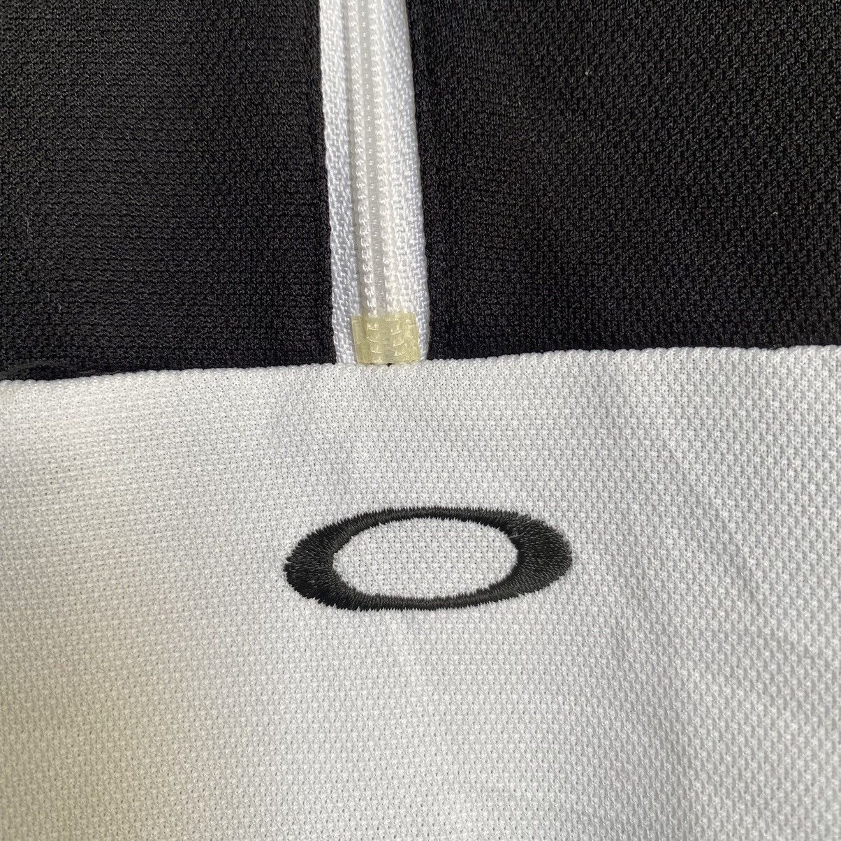 Oakley Vintage Oakley Embroidered Logo Half Zip ERD GRUNGE JERSEY Size US XL / EU 56 / 4 - 6 Thumbnail