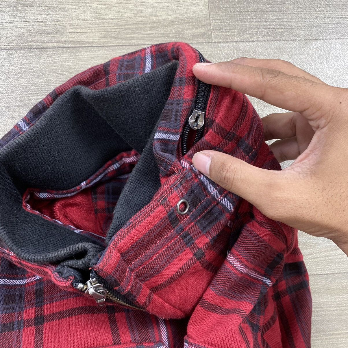 Le Grande Bleu (L.G.B.) 2000s Splendid Plaid Skulls Punk Rock Lgb Zip Fur Hoodie Y2K Size US M / EU 48-50 / 2 - 16 Thumbnail