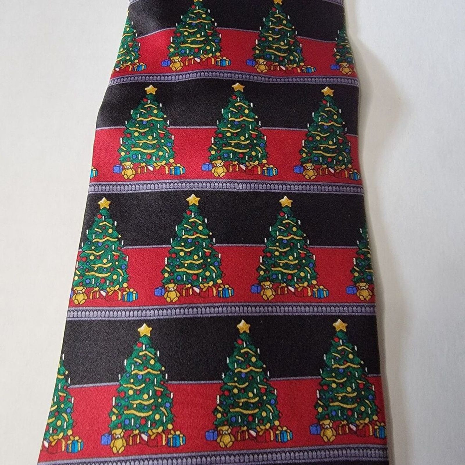 Other Christmas Tie Trees Black & Red Stripes Imported 100% Silk Size ONE SIZE - 1 Thumbnail