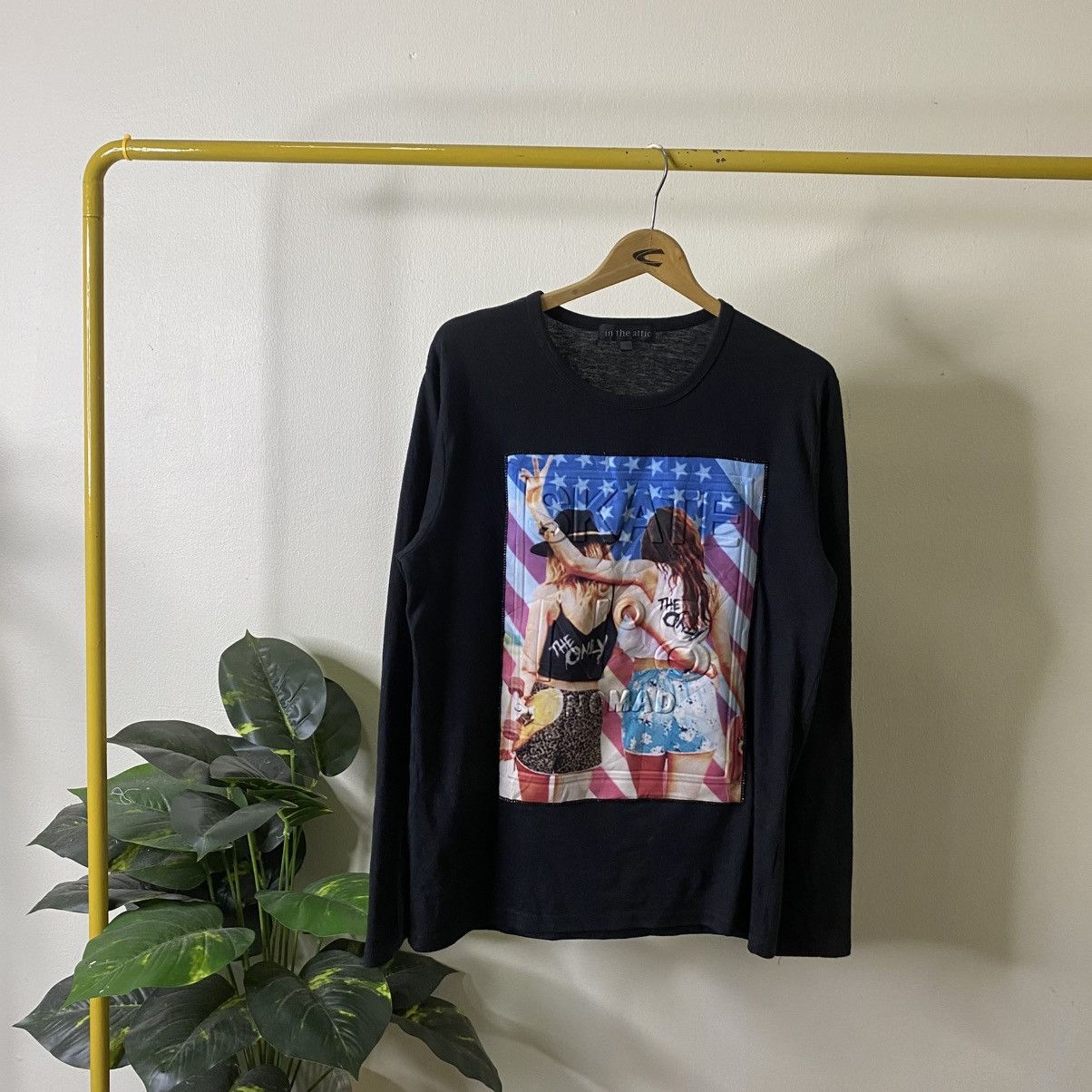In The Attic Sexy Woman Hysterics Glamour Ifsixwasnine Style LS Size US L / EU 52-54 / 3 - 1 Thumbnail