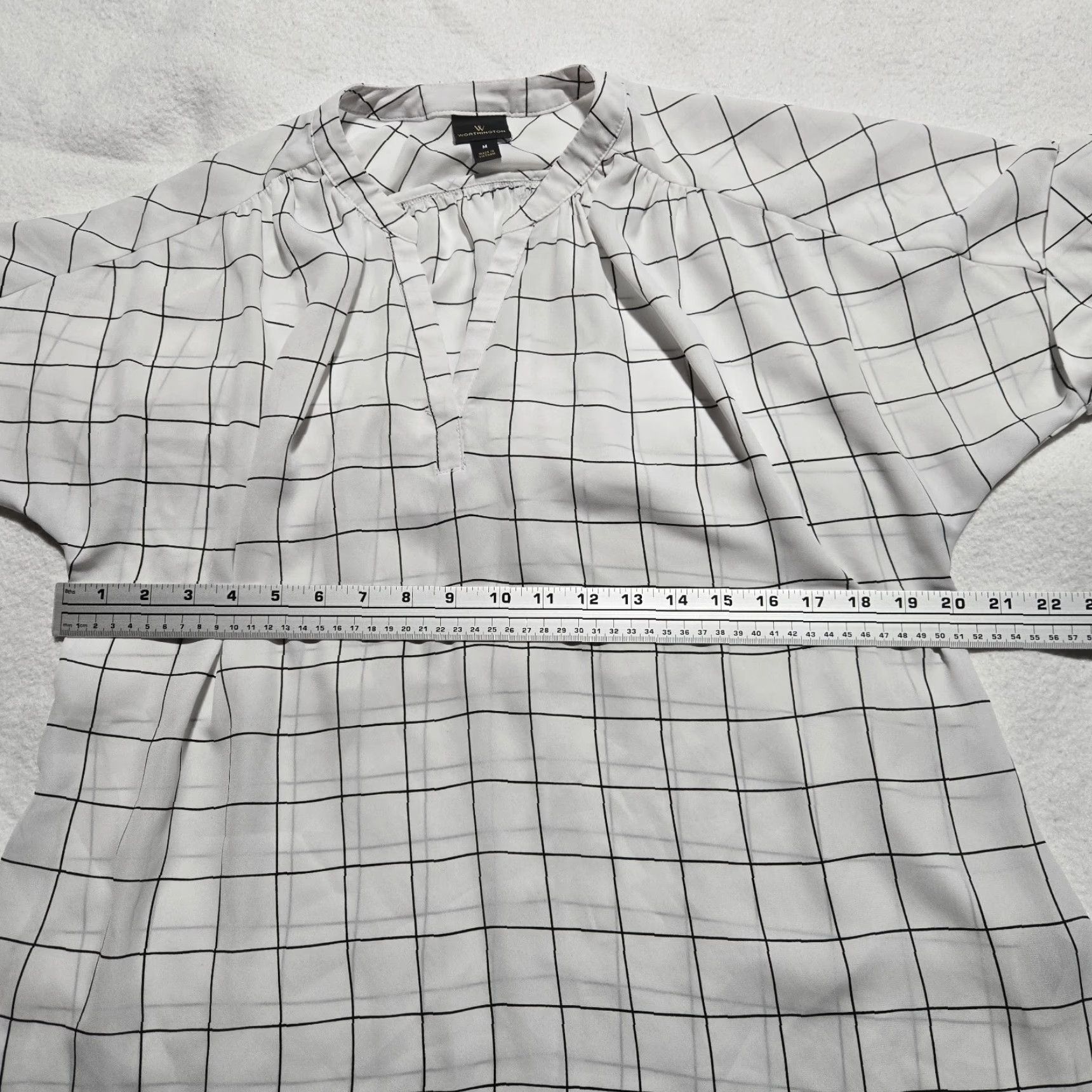 Worthington Worthington Shirt Adult Men's M White V-Neck Short Sleeve Top Size M / US 6-8 / IT 42-44 - 5 Thumbnail