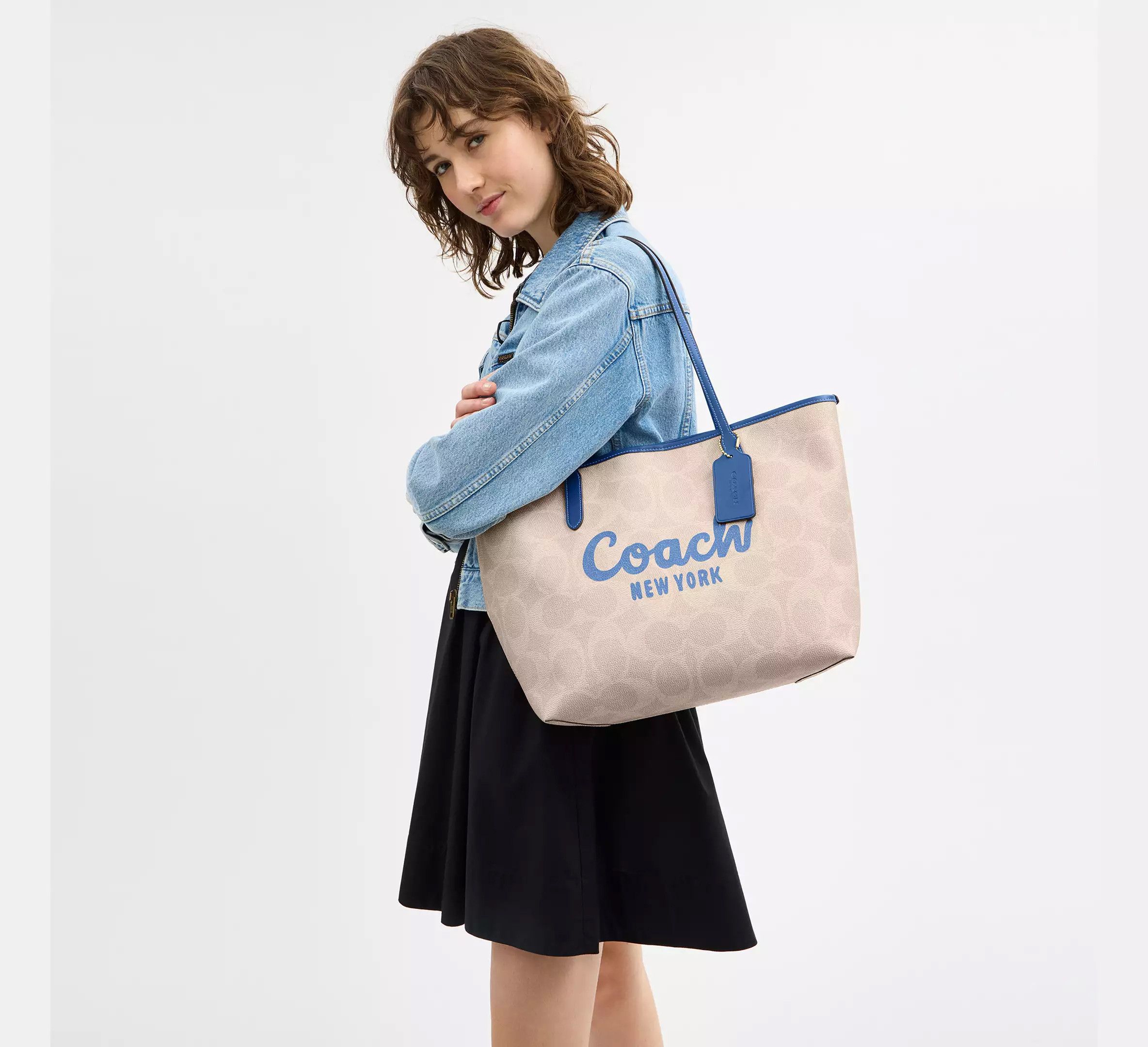 Coach City Tote Bag With Coach Graphic CY705 Size ONE SIZE - 8 Thumbnail