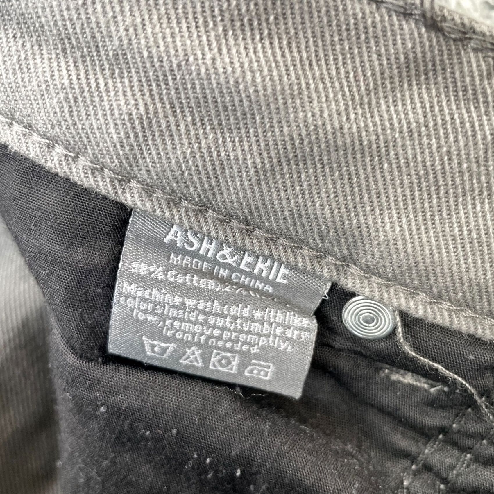 ASH ASH & ERIE Gray Jeans Tapered Leg Cotton Stretch Denim Low Rise 29x28 Size 30" / US 8 / IT 44 - 4 Thumbnail