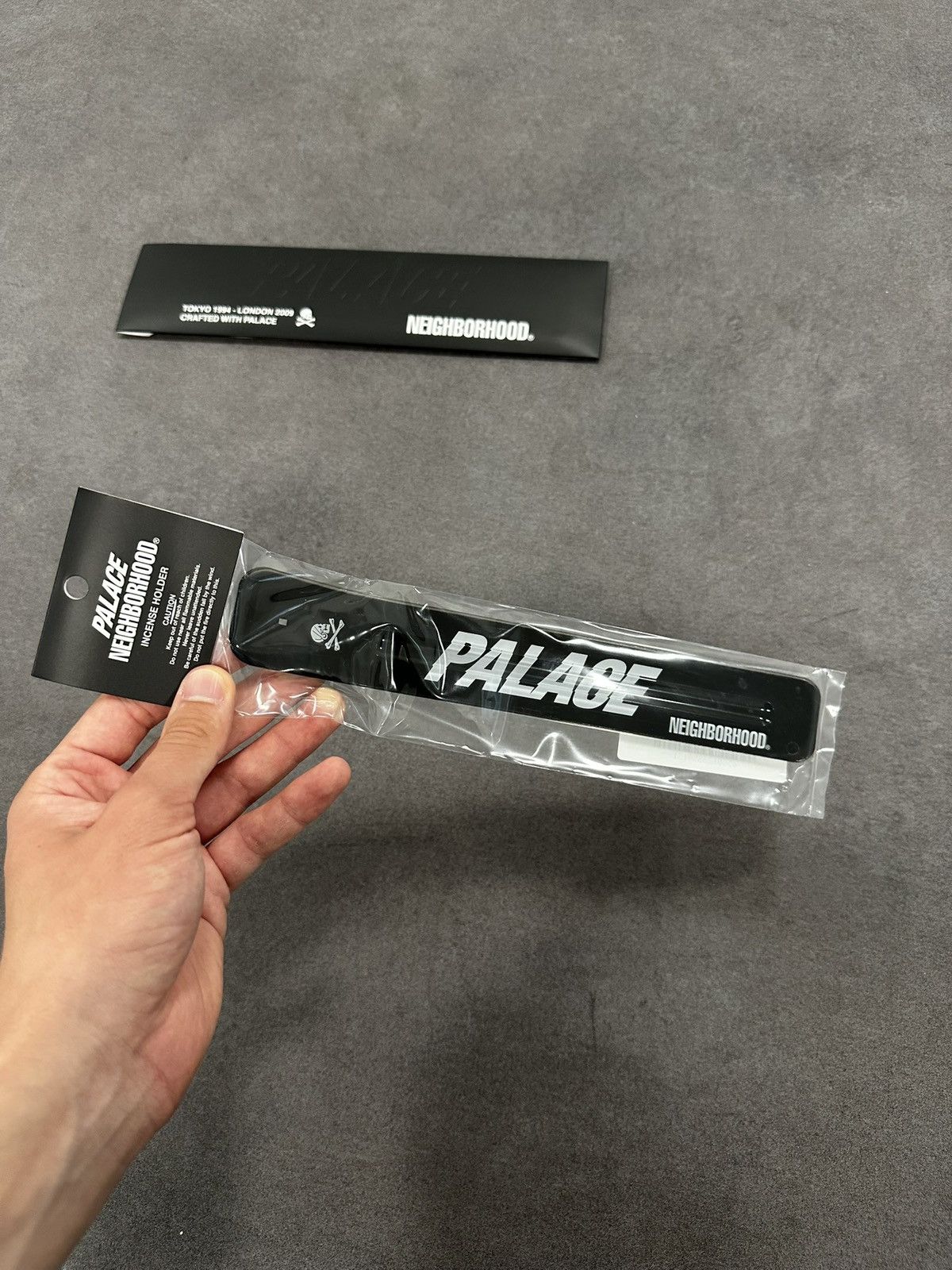 お香立て　PALACE NEIGHBORHOOD KUUMBA INCENSE Palace Neighborhood Kuumba Incense Holder Black - Palace