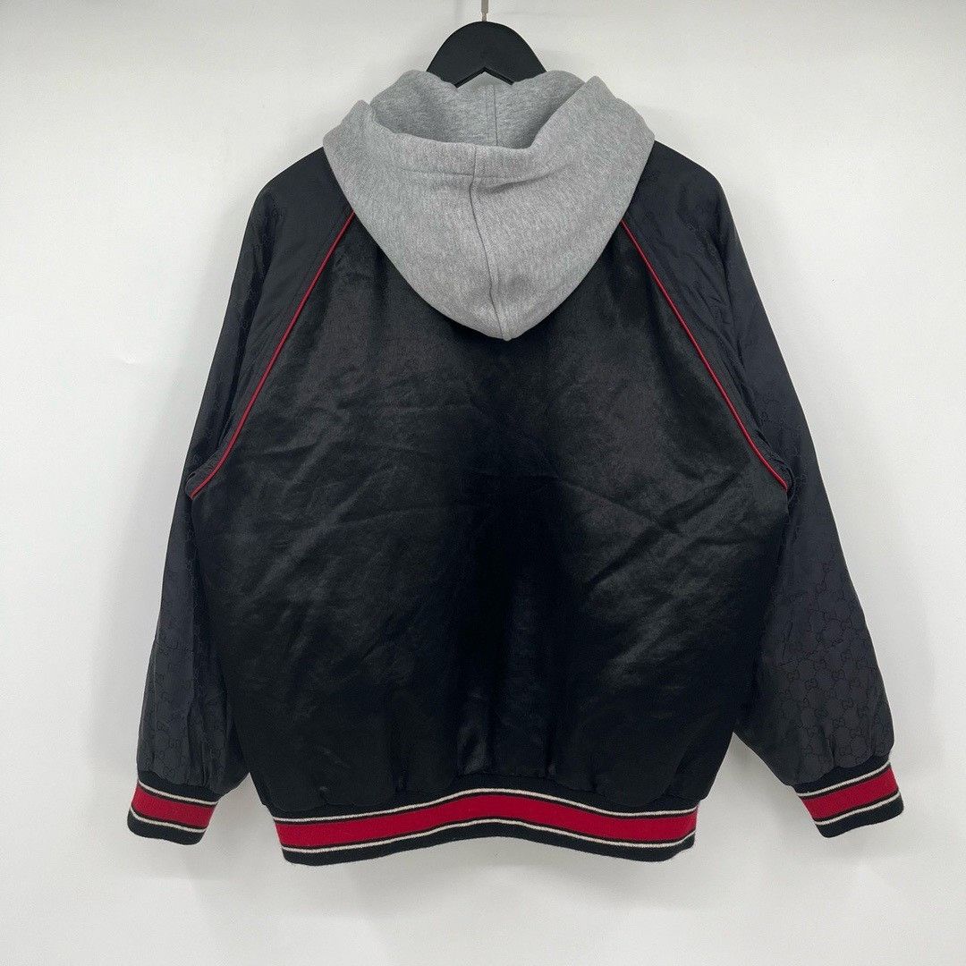 Gucci Gucci badge full-print hooded jacket Size US S / EU 44-46 / 1 - 2 Thumbnail