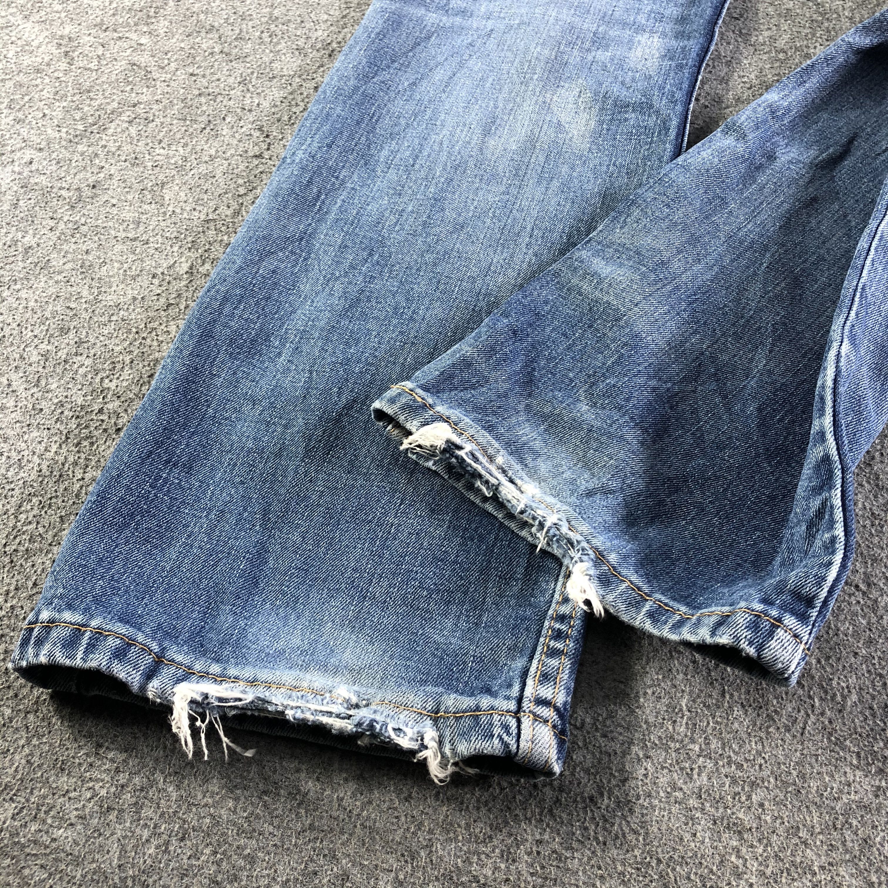 Levi's Vintage Blue Wash Levis 514 Jeans-J4517 Size US 35 - 6 Thumbnail