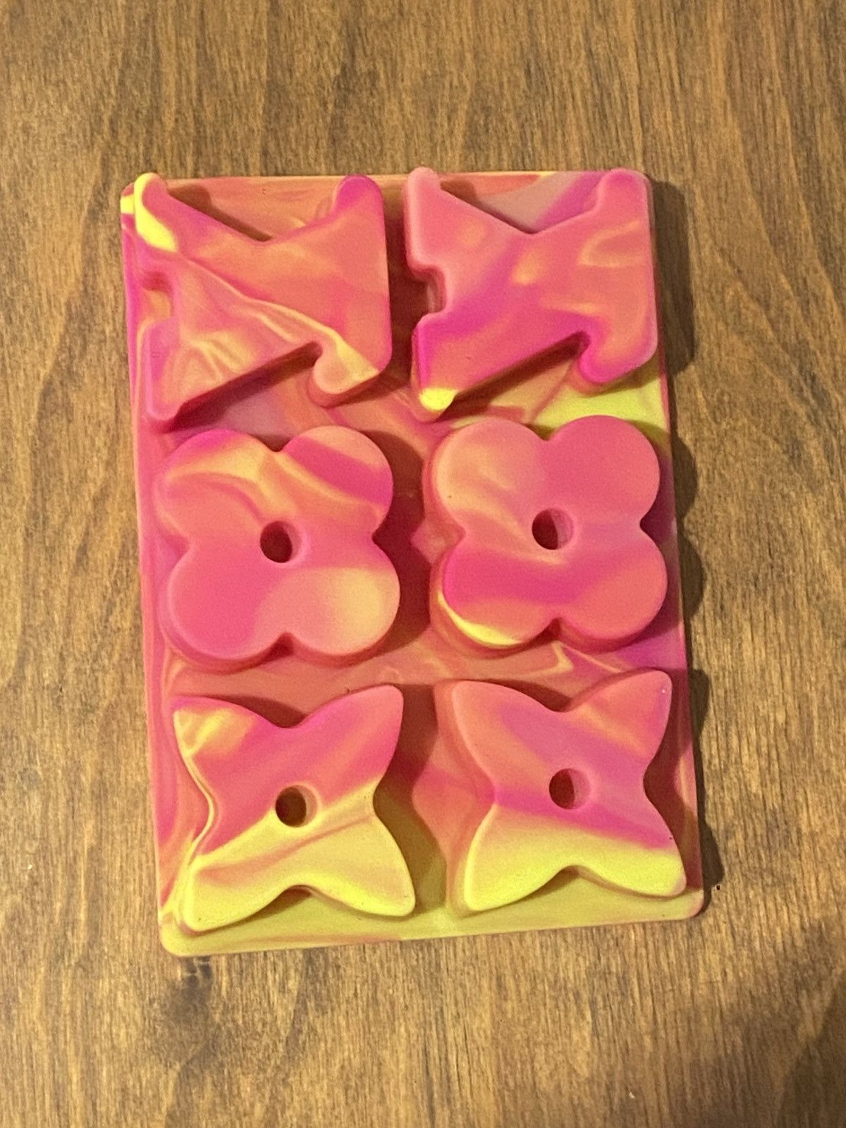 Imran Potato Imran potato monogram ice tray Size ONE SIZE - 2 Thumbnail