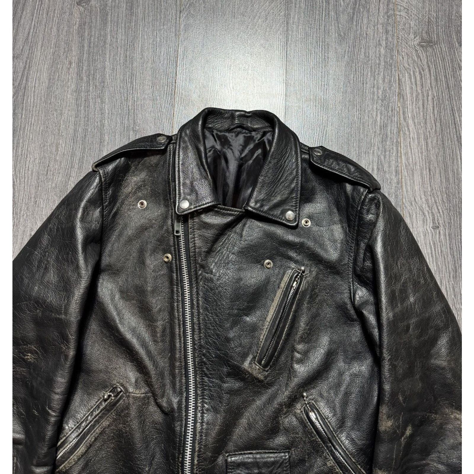 Leather 90s Vintage Leather Biker Distressed Jacket Size US M / EU 48-50 / 2 - 4 Thumbnail