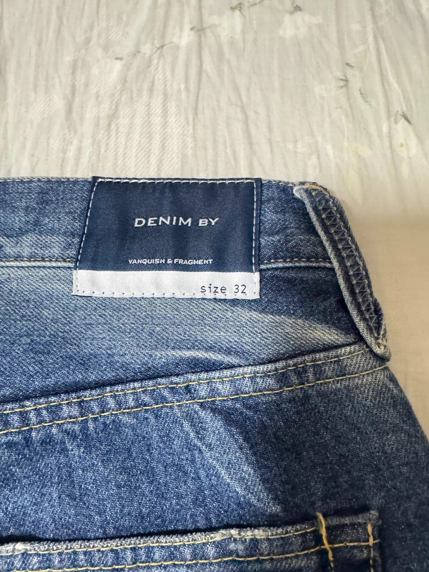 Vanquish Vanquish Tapered Blue Distressed Splatter Dye 32 Jean Size US 32 / EU 48 - 4 Thumbnail