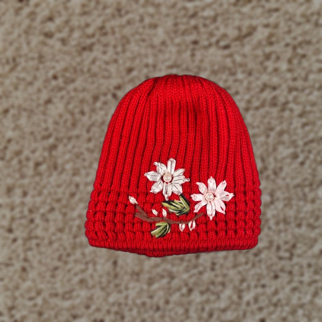 Vintage Womens Flower Beanie Toque Knit Red Acrylic Blend Floral One Size Hat Winter Fall Spring Size ONE SIZE - 1 Thumbnail
