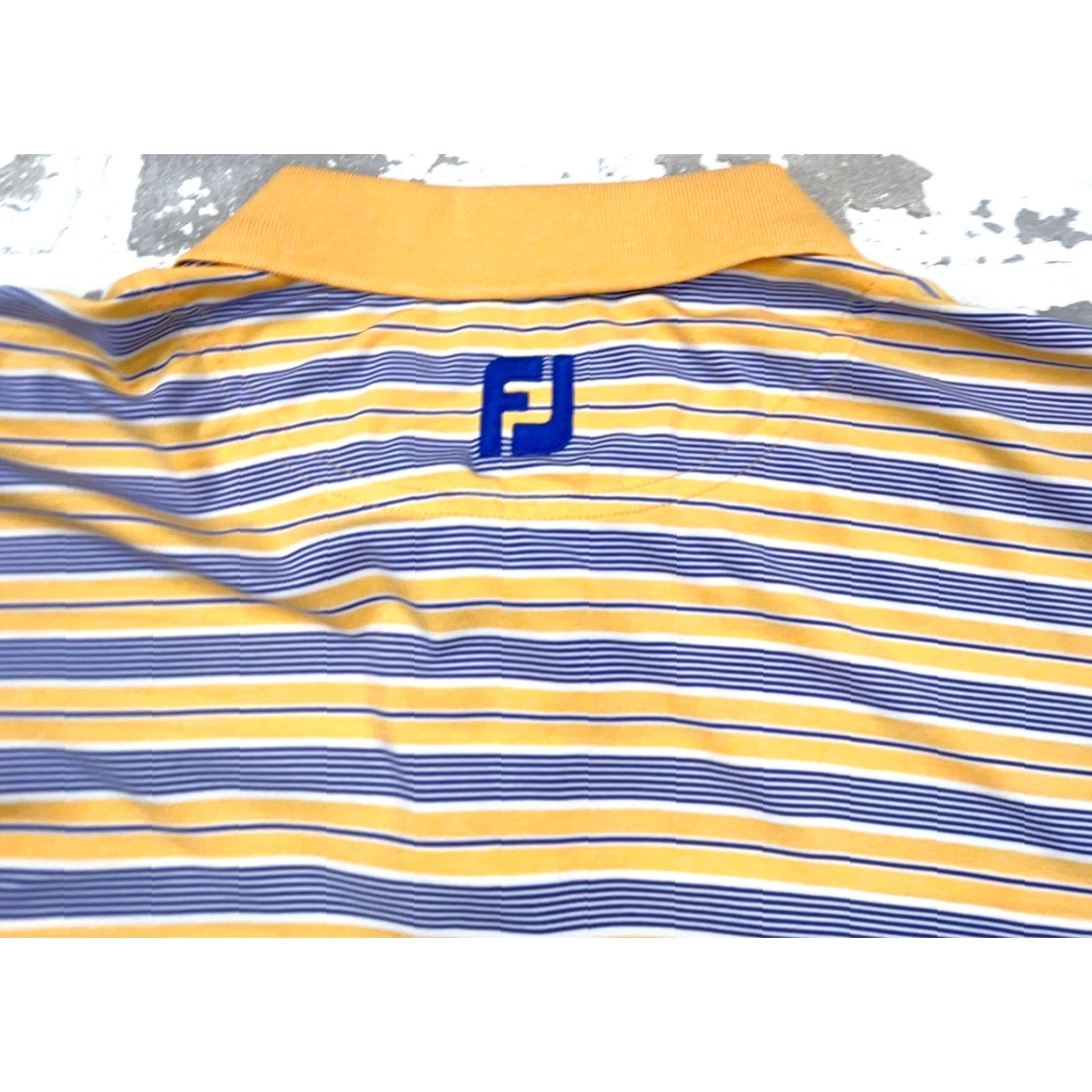 Footjoy FootJoy Polo Shirt Men L Orange Striped Performance Golf FJ Poly Size US L / EU 52-54 / 3 - 6 Thumbnail
