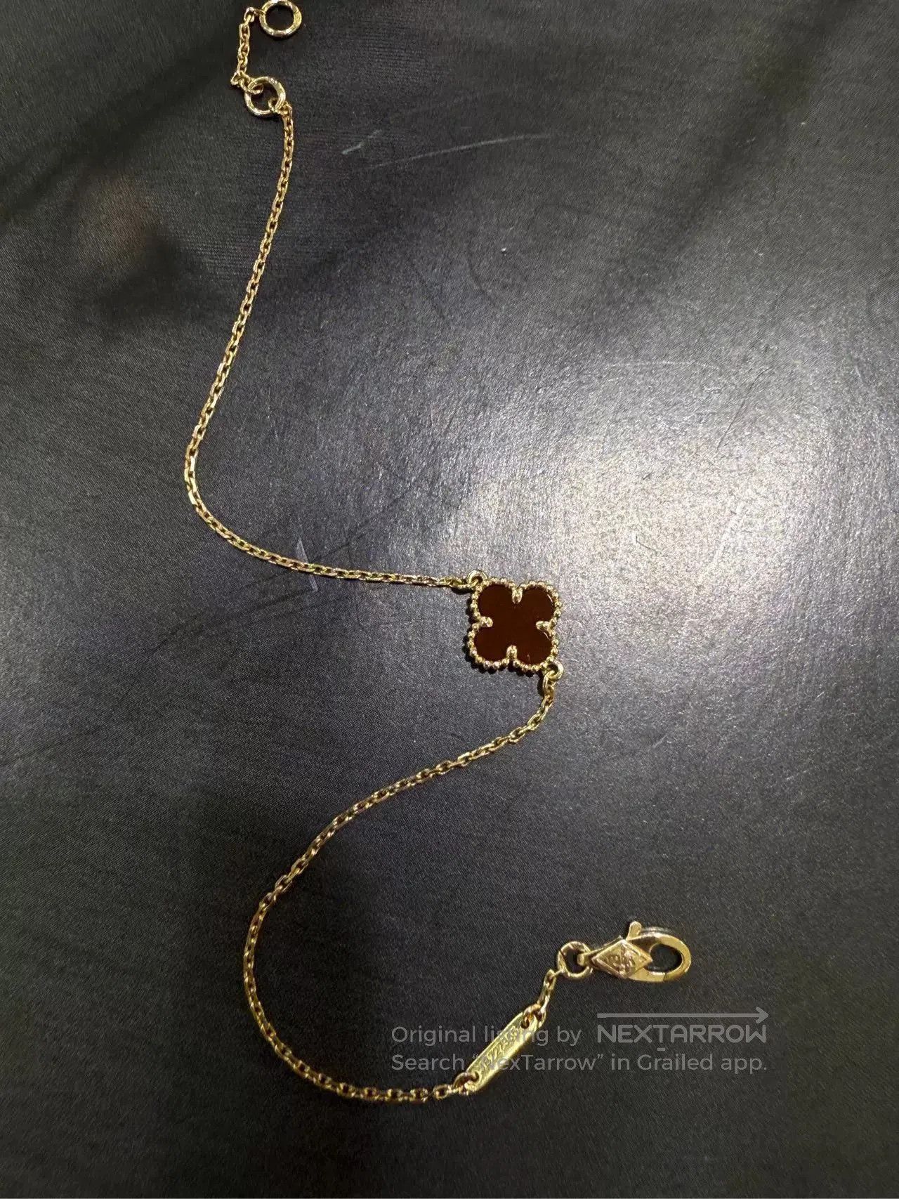 Van Cleef & Arpels VCA Van Cleef Clover Red Bracelet. Size ONE SIZE - 1 Thumbnail