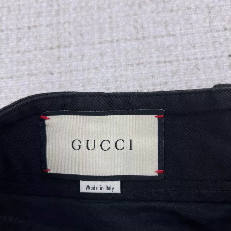 Gucci Gucci Solid color mid-waist zipper back embroidered logo st Size US 28 / EU 44 - 4 Thumbnail