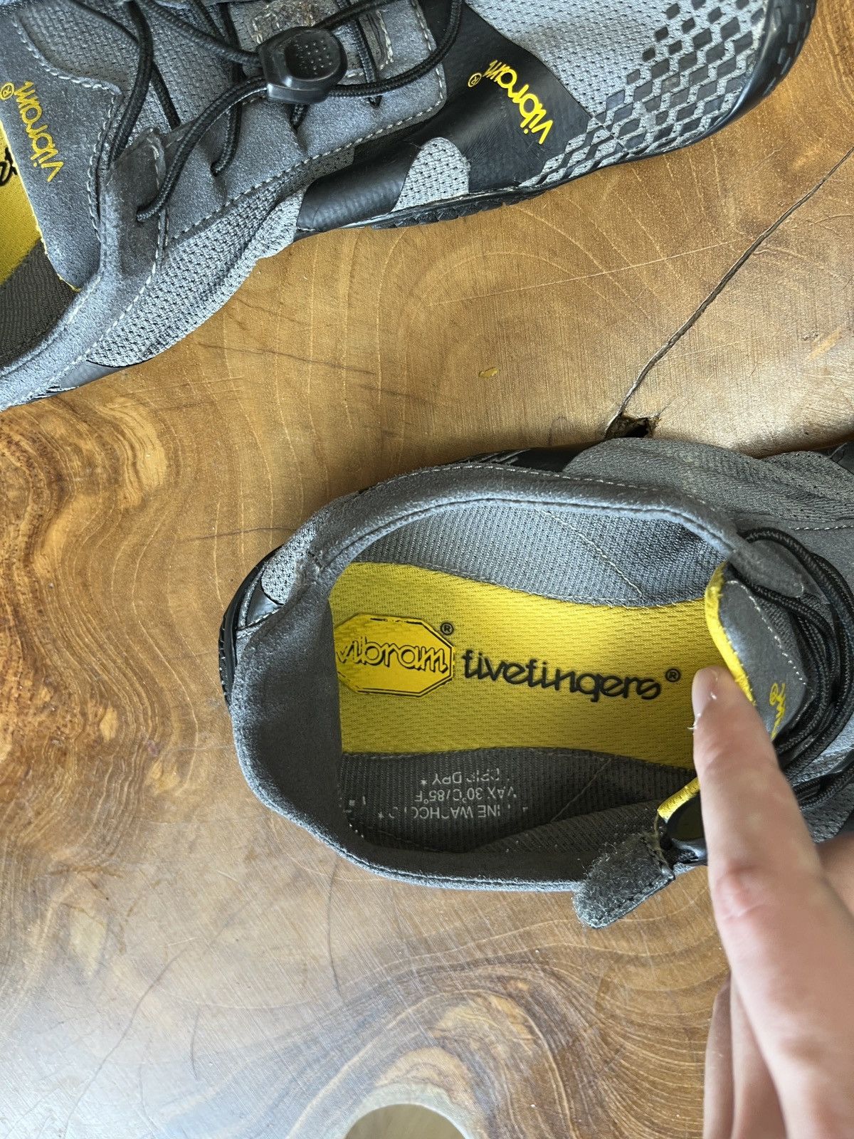 Vibram Five fingers low outdoor life shoes sneakers fashion y2k Size US 8 / EU 41 - 3 Thumbnail