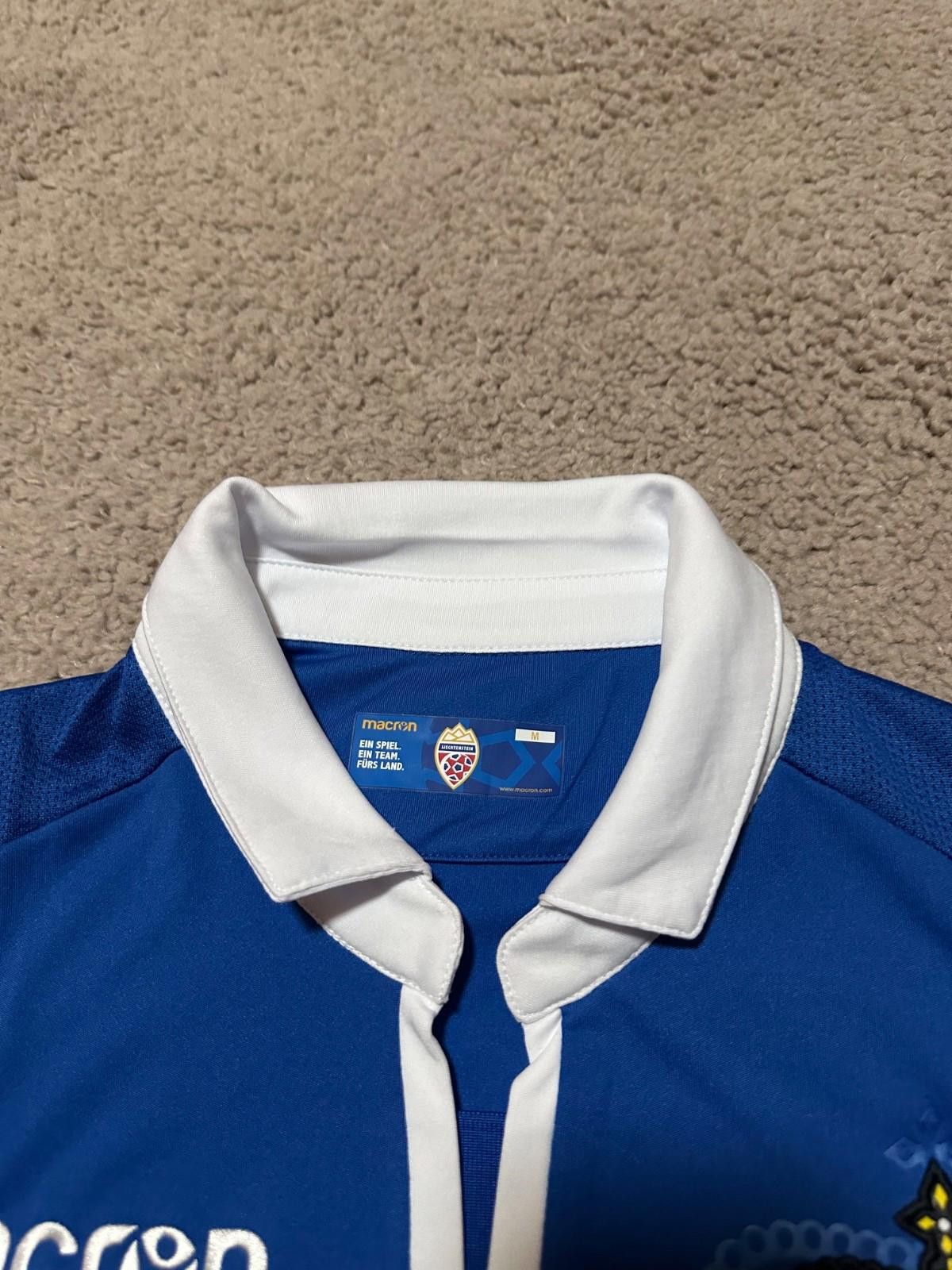 Macron LIECHTENSTEIN 2018/19 HOME FOOTBAL SHIRT SOCCER JERSEY sz M Size US M / EU 48-50 / 2 - 4 Thumbnail
