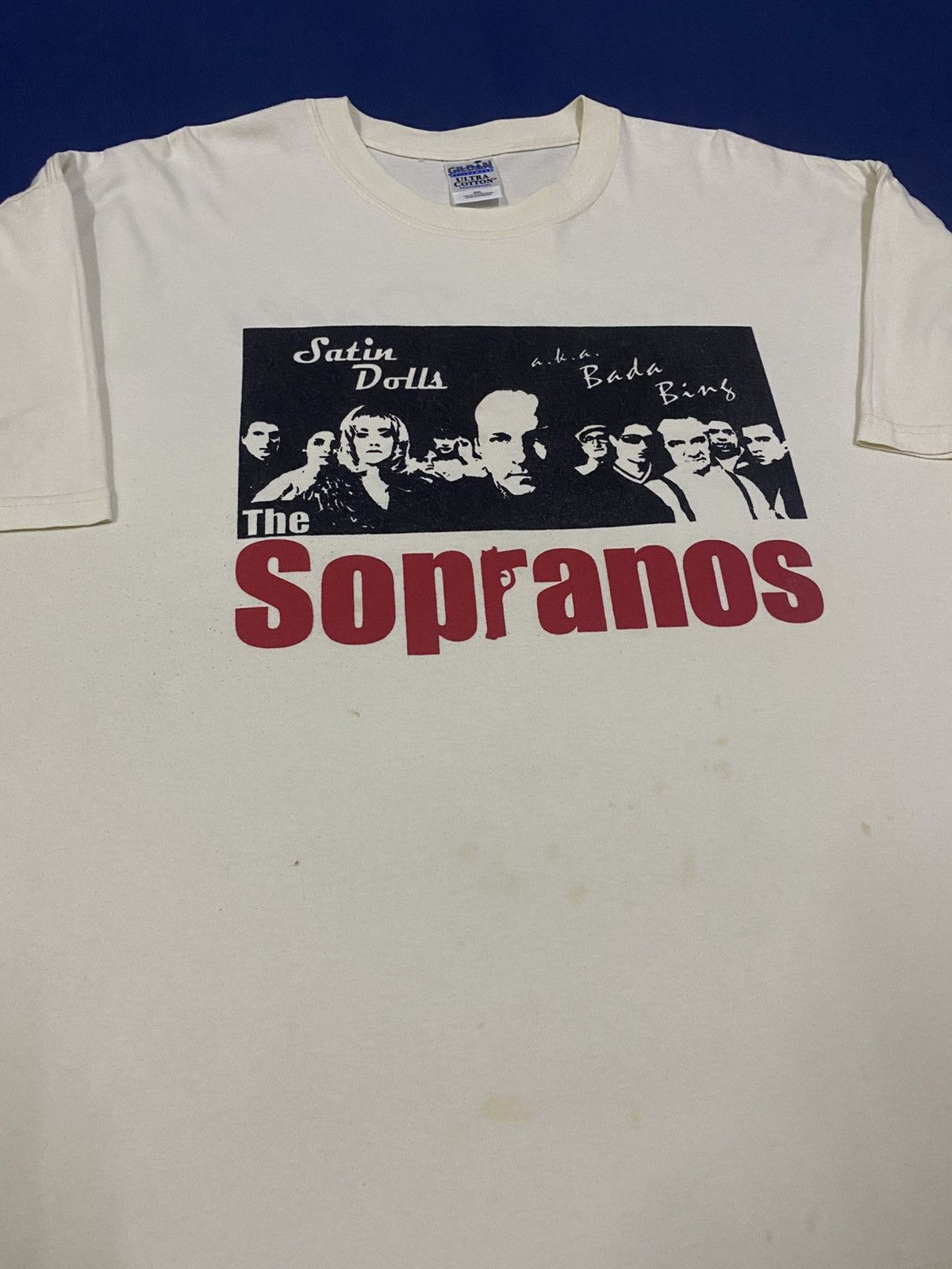 Vintage Vintage Late 90s The Sopranos Strip Club Mafia Tshirt Size US XXL / EU 58 / 5 - 1 Thumbnail