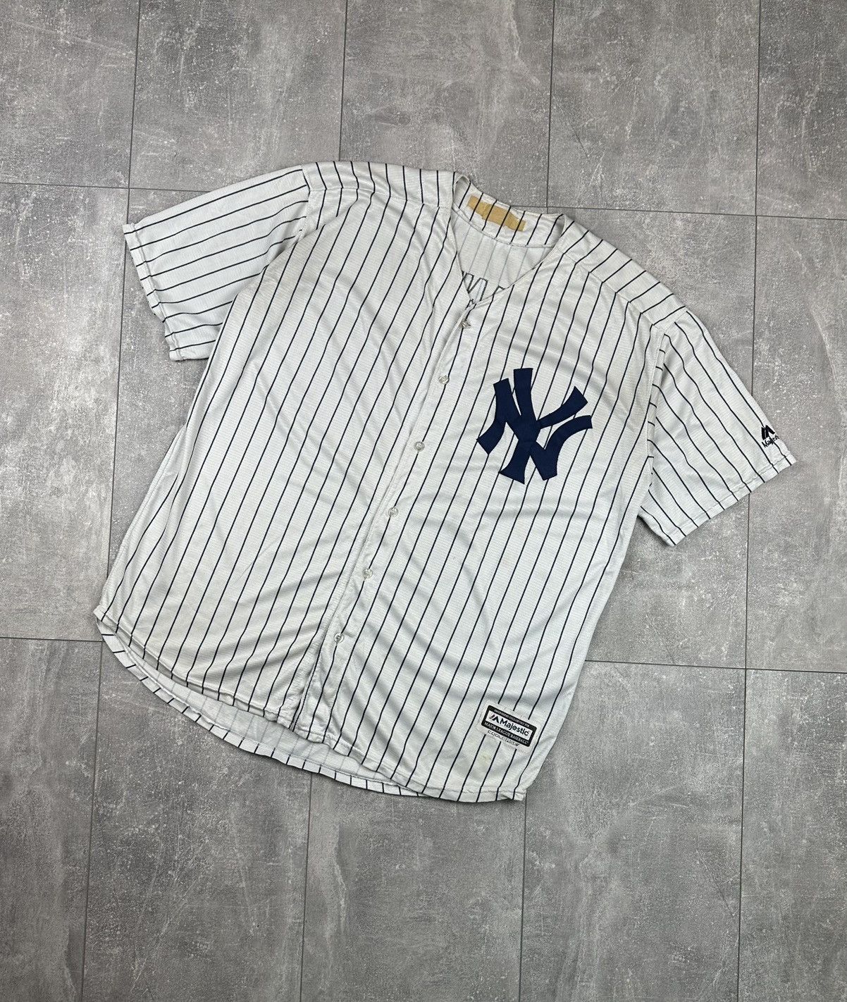 Majestic Majestic New York Yankees #27 Stanton Jersey Size US XL / EU 56 / 4 - 1 Thumbnail