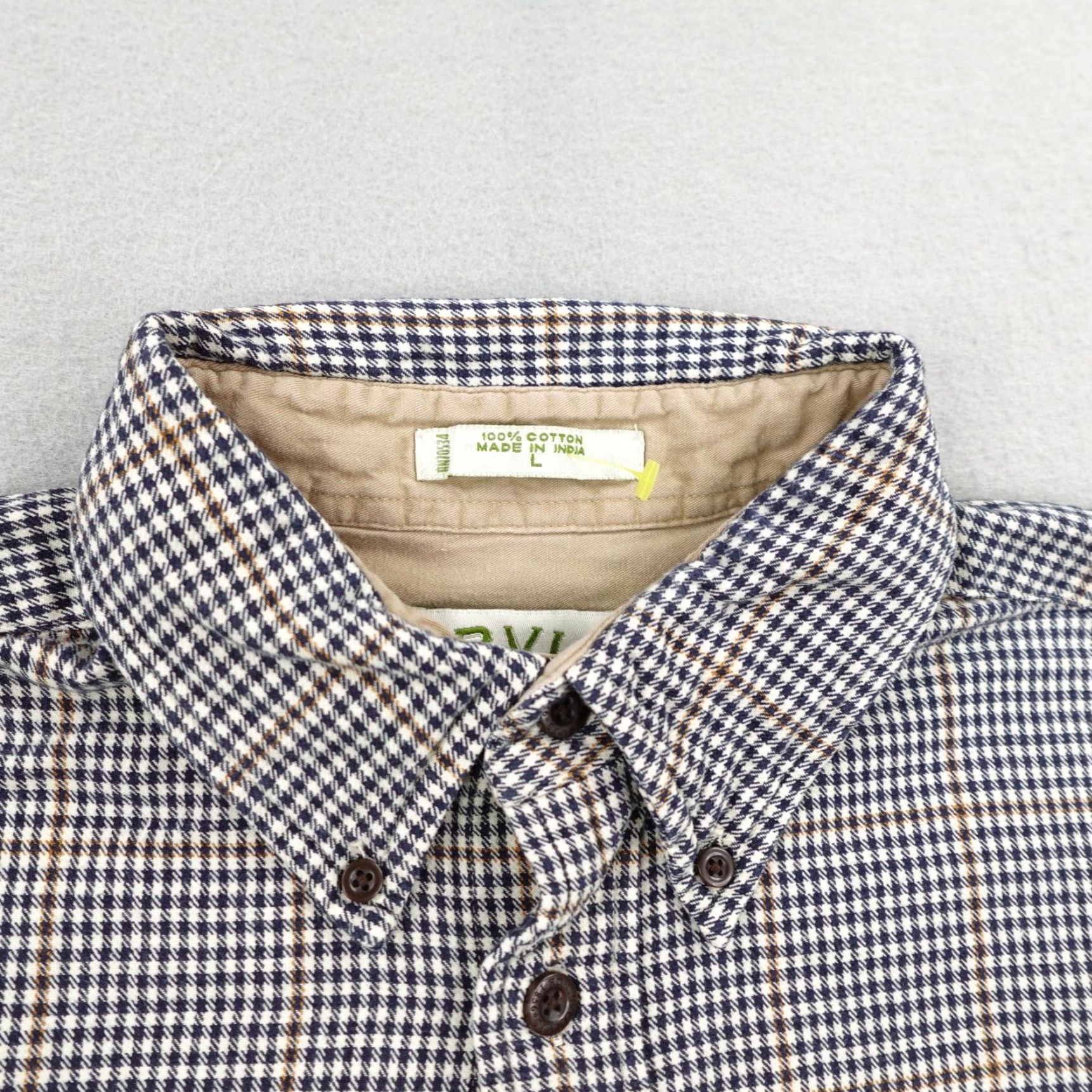 Orvis VINTAGE Orvis Flannel Shirt Mens Large Blue Brown Plaid Button Up Fishing Size US L / EU 52-54 / 3 - 2 Thumbnail