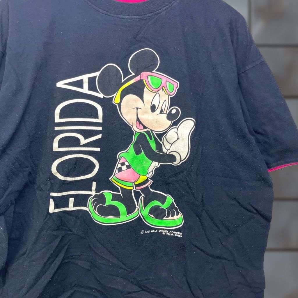 Hard Rock Cafe VINTAGE Mickey Mouse Florida T Shirt XL Mens Short Sleeve Crew Neck 90s Disney Hard Rock Cafe Black Cotton Part of Theme: Movie, 90s, Nature, Rock Size US XL / EU 56 / 4 - 1 Thumbnail