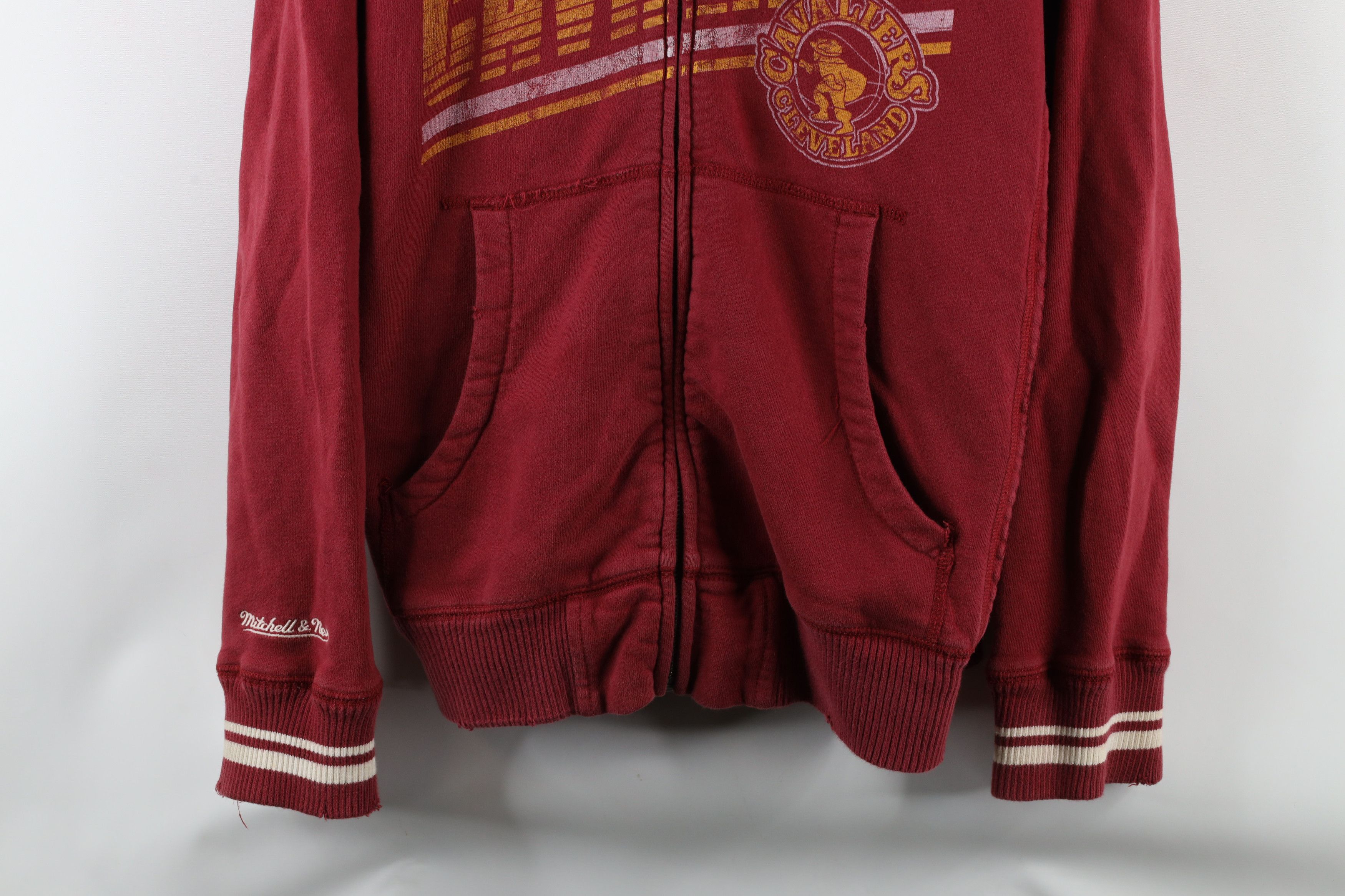 Mitchell & Ness × Vintage Mitchell & Ness Cleveland Cavaliers Basketball Zip Hoodie Size US M / EU 48-50 / 2 - 3 Thumbnail