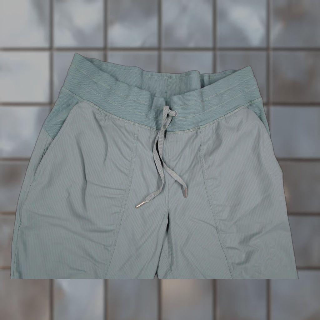 Lululemon Lululemon Dance Studio Pants Womens 12 Green Tapered Jogger Athletic LW5ENPS_04 Size 34" / US 12 / IT 48 - 1 Thumbnail