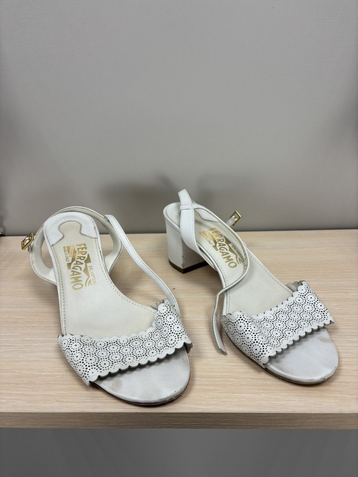 Salvatore Ferragamo Womens heels Salvatore Ferragamo Size 7 Color White Size US 7 / IT 37 - 2 Thumbnail