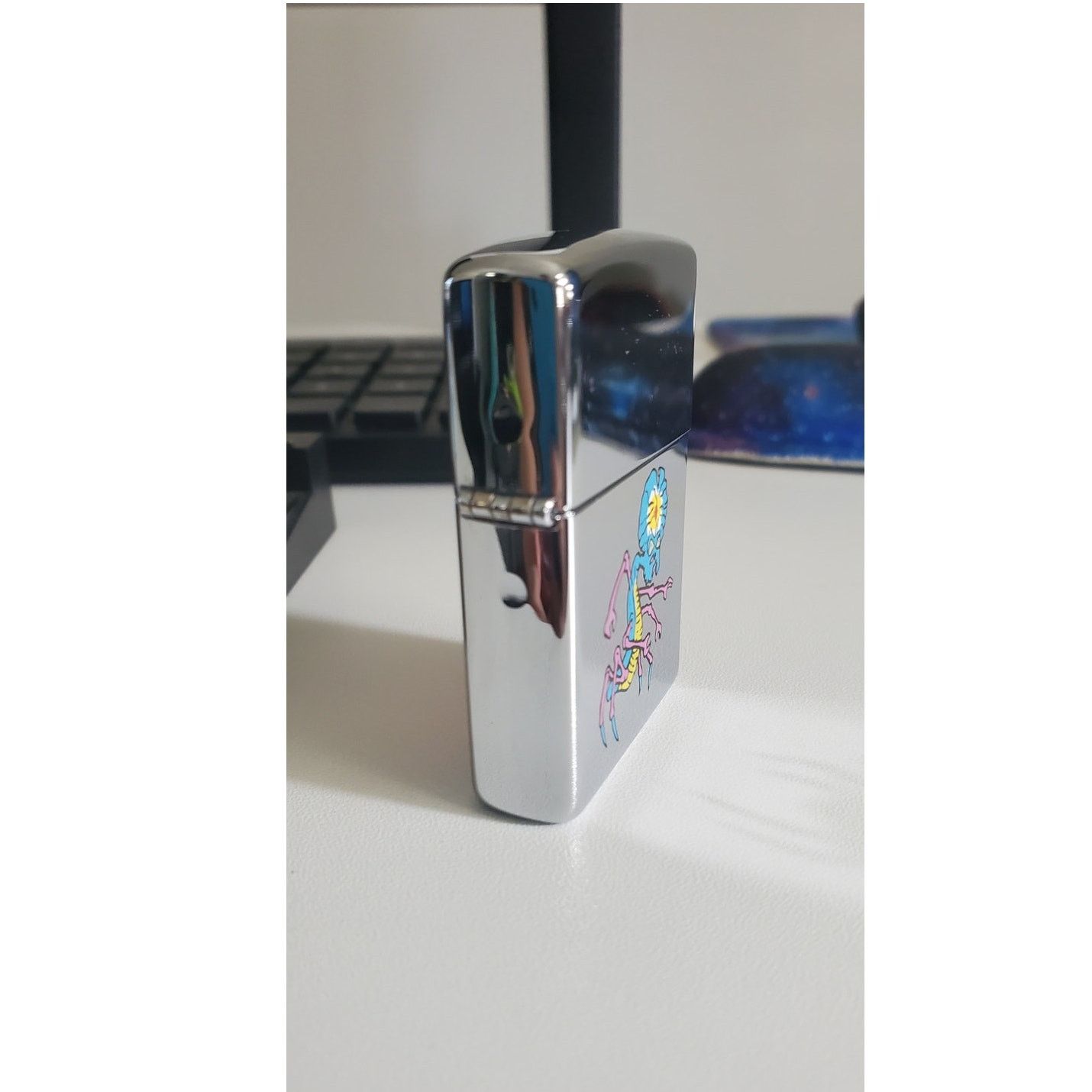 Zippo Rare Vintage Zippo – Mantis – High Polish Chrome – 1997 NIB Size ONE SIZE - 4 Thumbnail