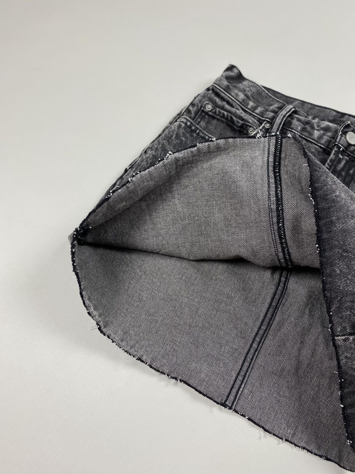 Allsaints Allsaints Betty Denim Mini ladies distressed skirt Size 27" / US 4 / IT 40 - 11 Thumbnail