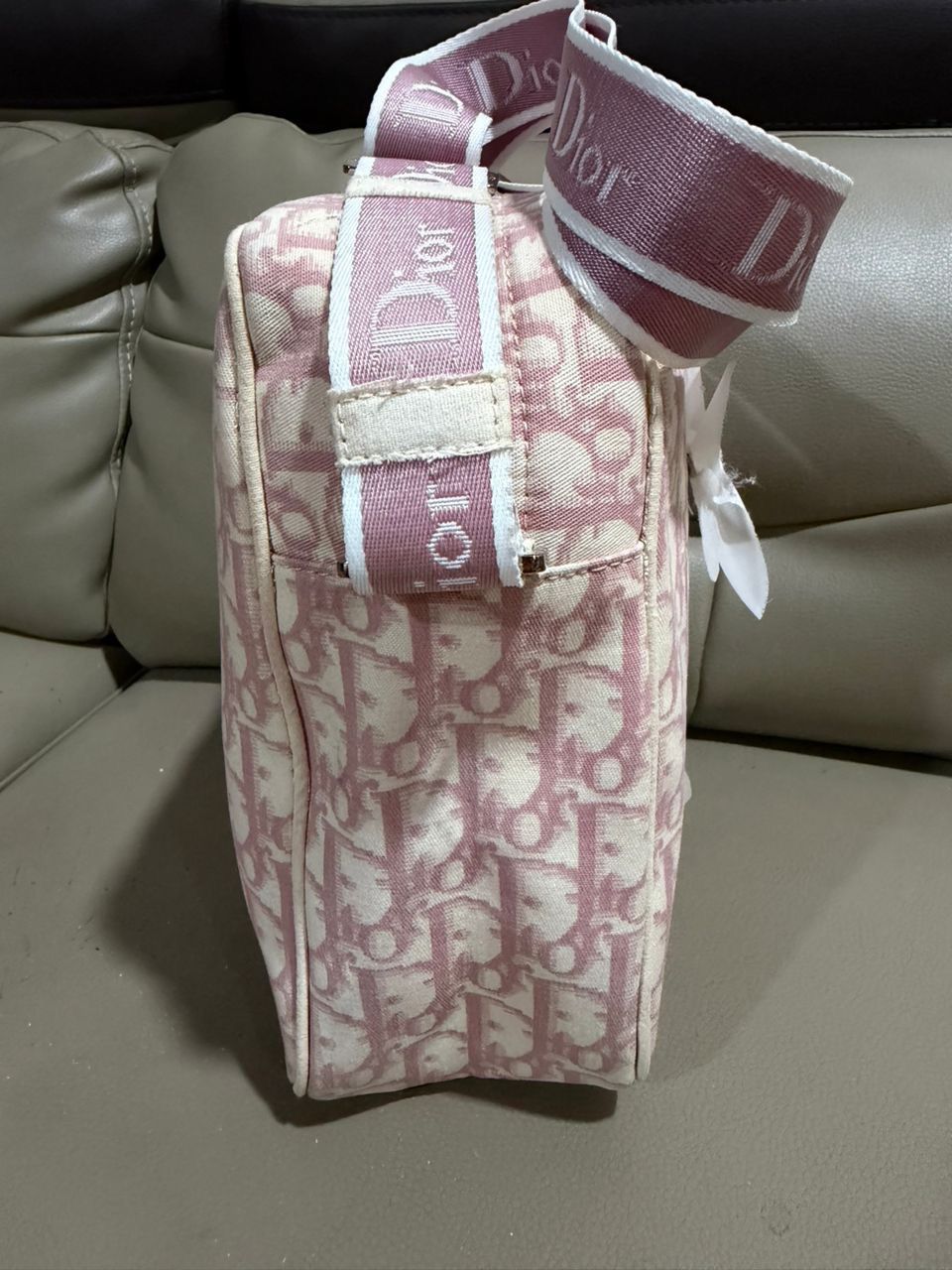 Dior Authentic Christian Dior Pink Floral Trotter Oblique Bag Size ONE SIZE - 3 Thumbnail