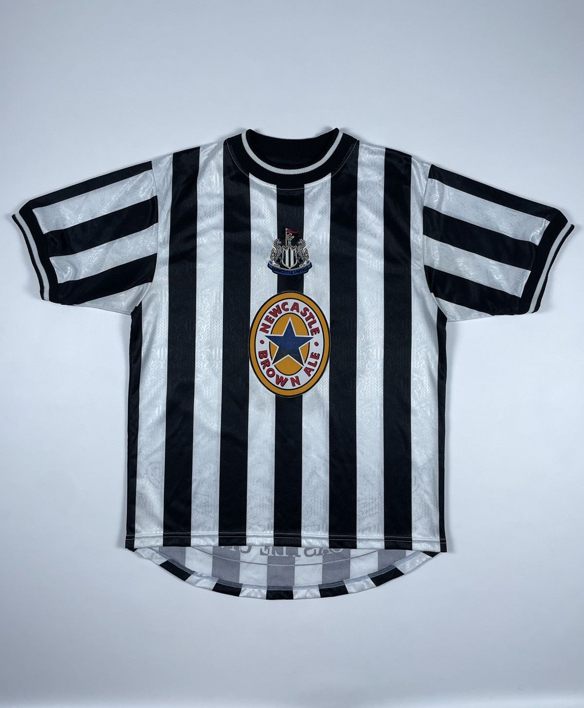 Vintage Newcastle United Vintage Soccer Jersey Home Football tee Size US M / EU 48-50 / 2 - 1 Thumbnail
