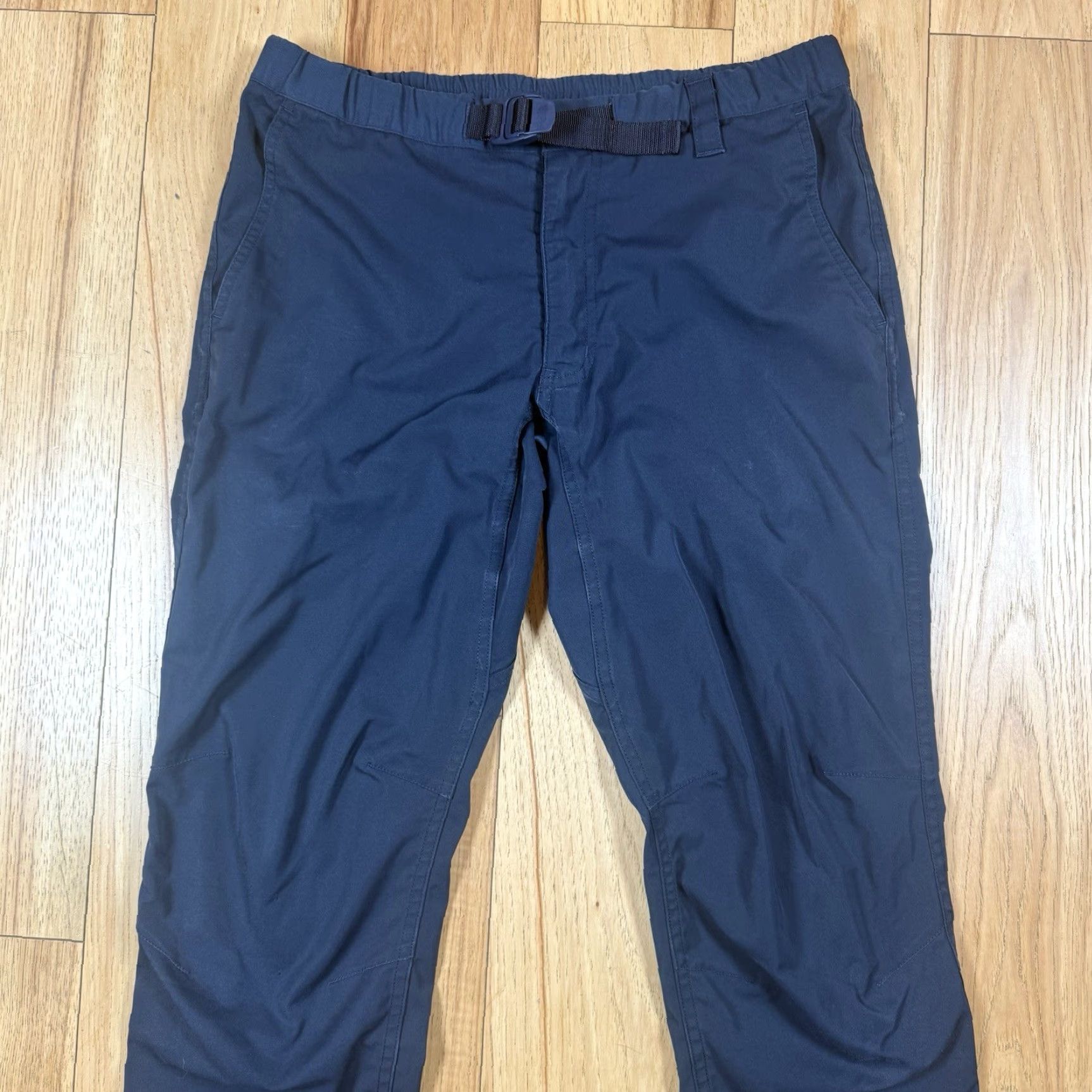 The North Face The North Face Men’s Pants Belted Black Outdoor Hiking Chino 28 Regular 29in Inseam Mens Size US 28 / EU 44 - 4 Thumbnail