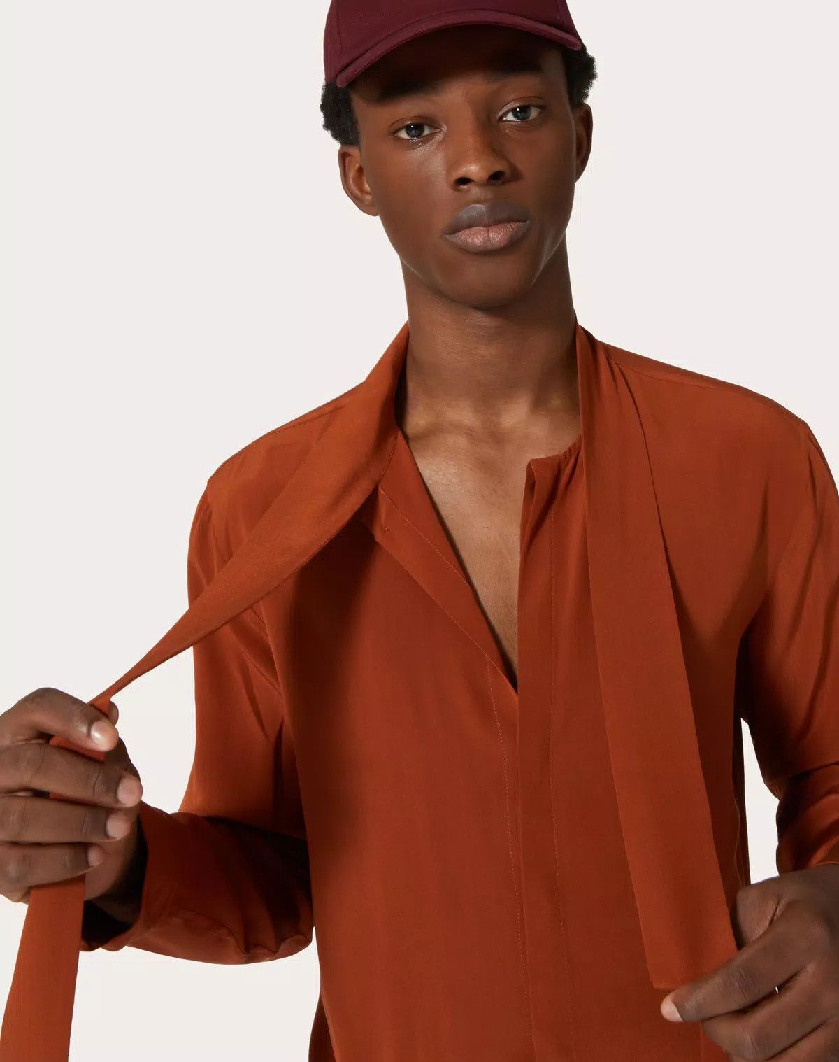 Valentino oc11z0725 Washed Silk Shirt With Neck Tie in Orange Size US XL / EU 56 / 4 - 6 Thumbnail