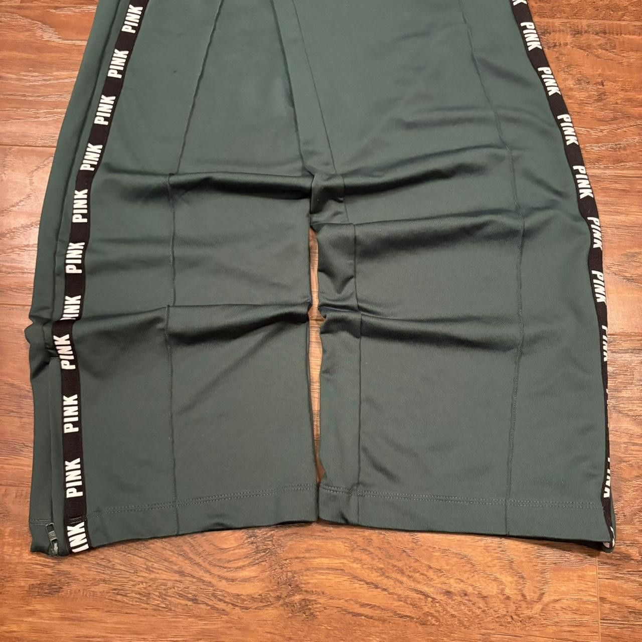 Pink Crazy Vintage Y2K/2000s Pink by Victoria Secret Green Sweatpants with Leg zipper Openings! Size 28" / US 6 / IT 42 - 3 Thumbnail