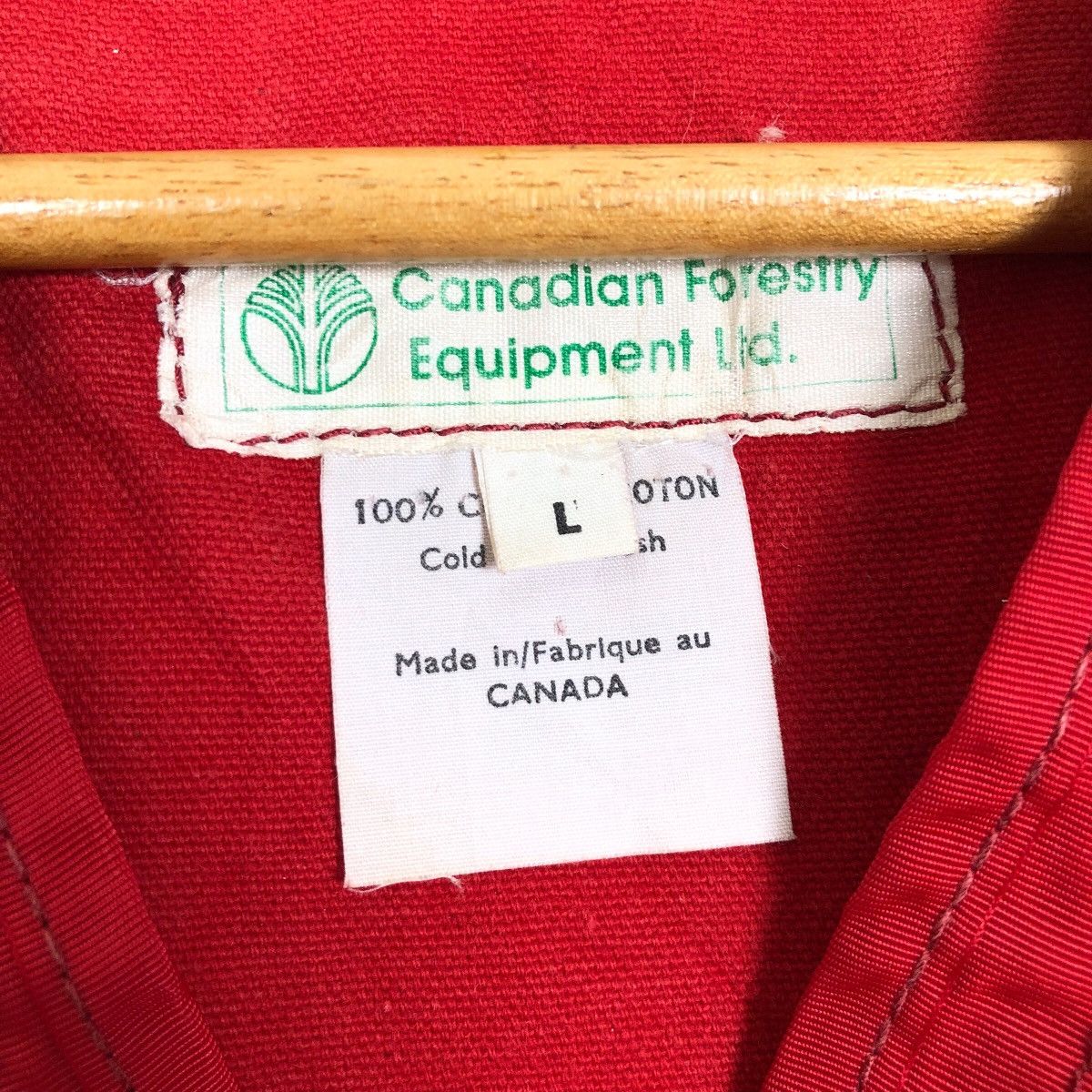 Vintage Vintage 90s Canadian Forestry Equipment Ltd Cargo Vest Size US L / EU 52-54 / 3 - 7 Thumbnail