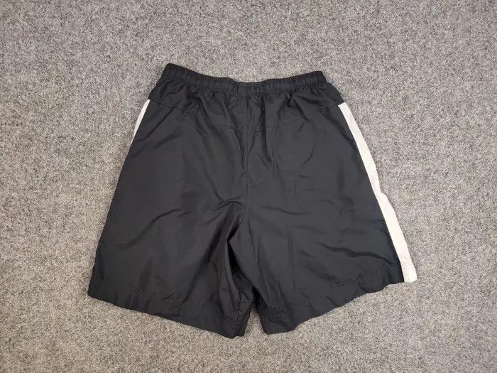 Nike Vintage 90's Nike swoosh Gray Shorts nylon casual Y2K Style Size US 34 / EU 50 - 3 Thumbnail