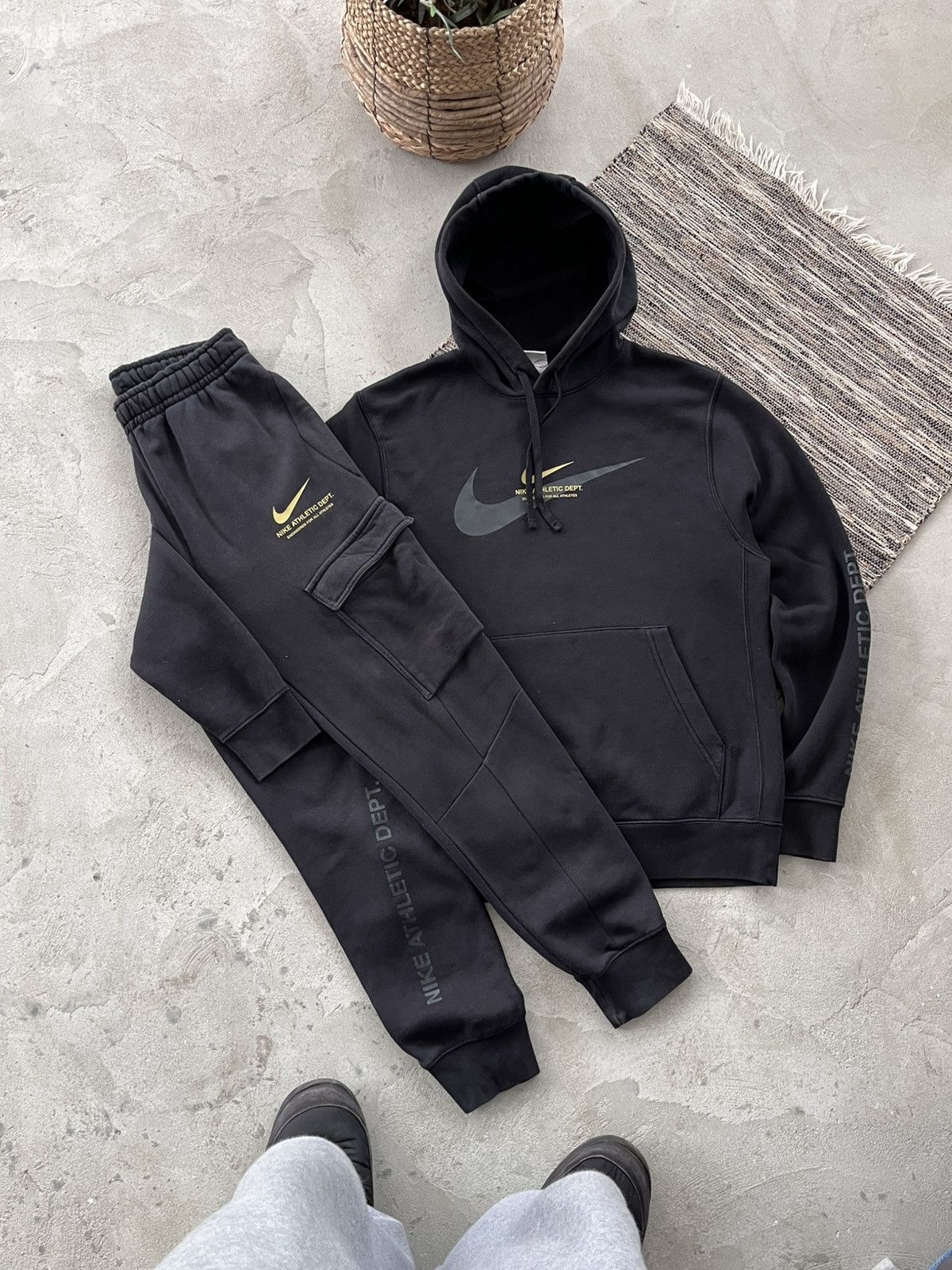 Vintage Nike Black Sportswear Hoodie Sweatpants Tracksuit