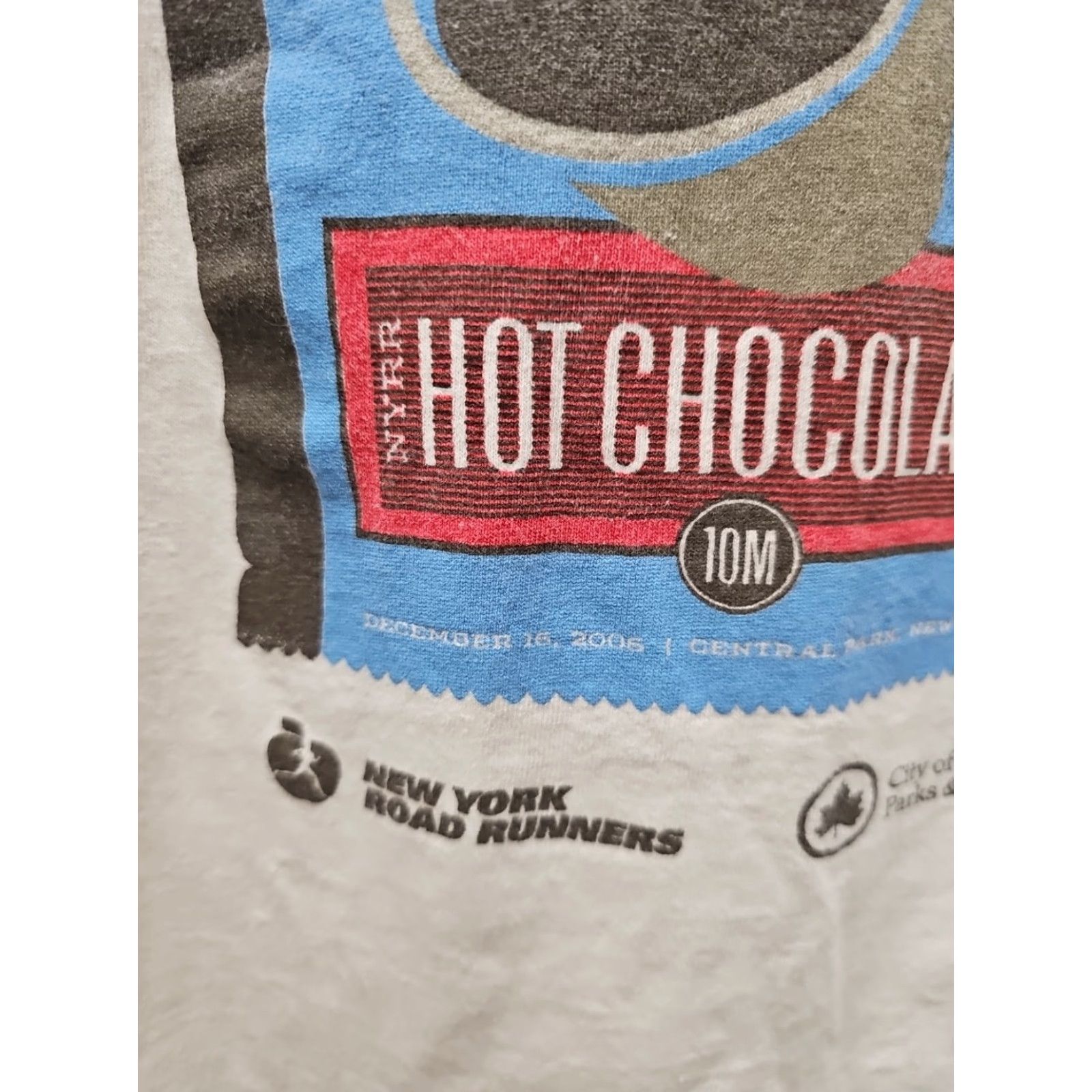 CHOCOOLATE Vintage 2006 New York Road Runners Hot Chocolate December Race XL Shirt Mens White Cotton Graphic Tee Size US XL / EU 56 / 4 - 4 Thumbnail