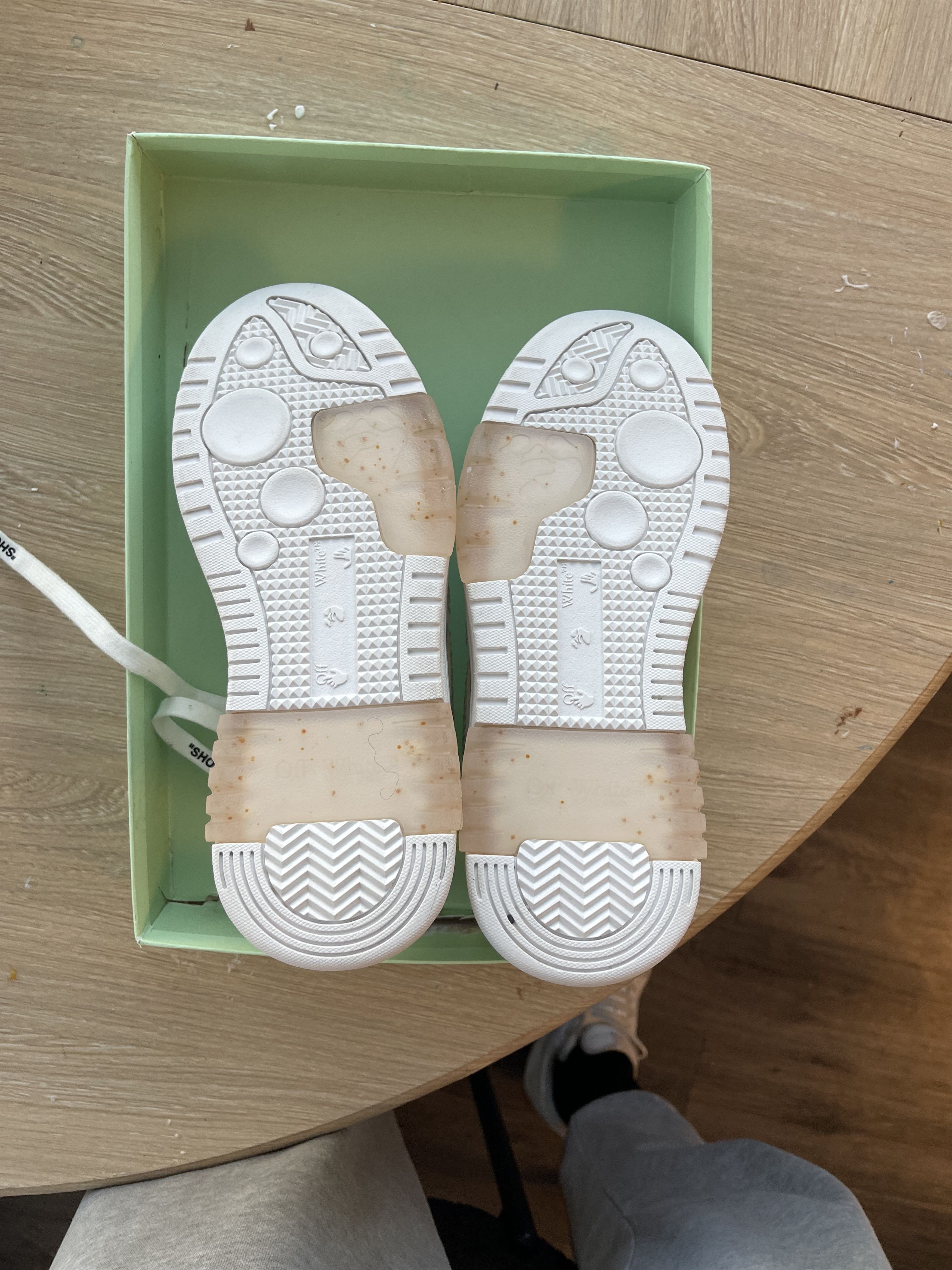 Off-White Off white sneakers Size US 6.5 / IT 36.5 - 8 Thumbnail