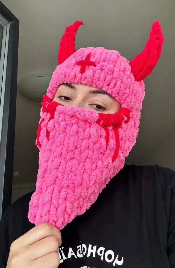 Japanese Brand Pink devil ski mask horns . Knitted balaclava . Winter hat Size ONE SIZE - 1 Thumbnail