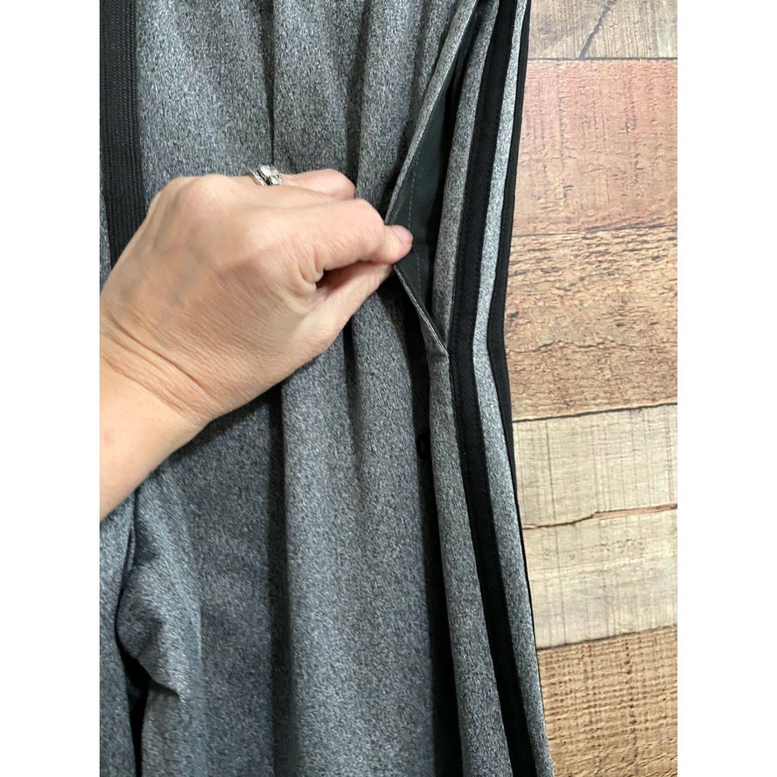 Adidas Adidas Gray Medium 3 Stripes Active Pants Jogger Men's Regular Size M Striped Activewear Size US 31 - 3 Thumbnail
