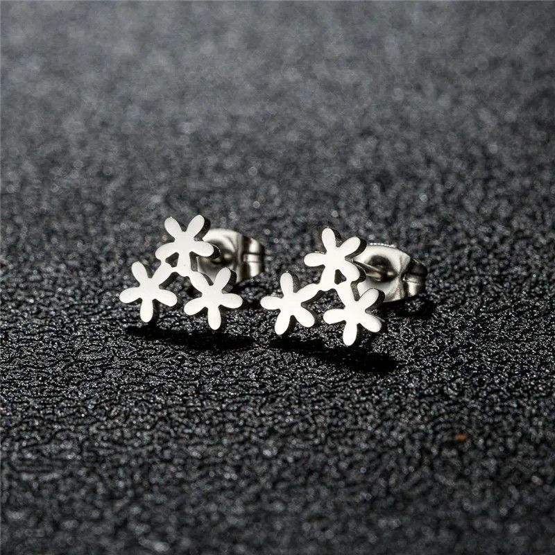 Jewelry Bohemian Flower Mini Stud Earrings Charm Earring Gift Size ONE SIZE - 1 Thumbnail