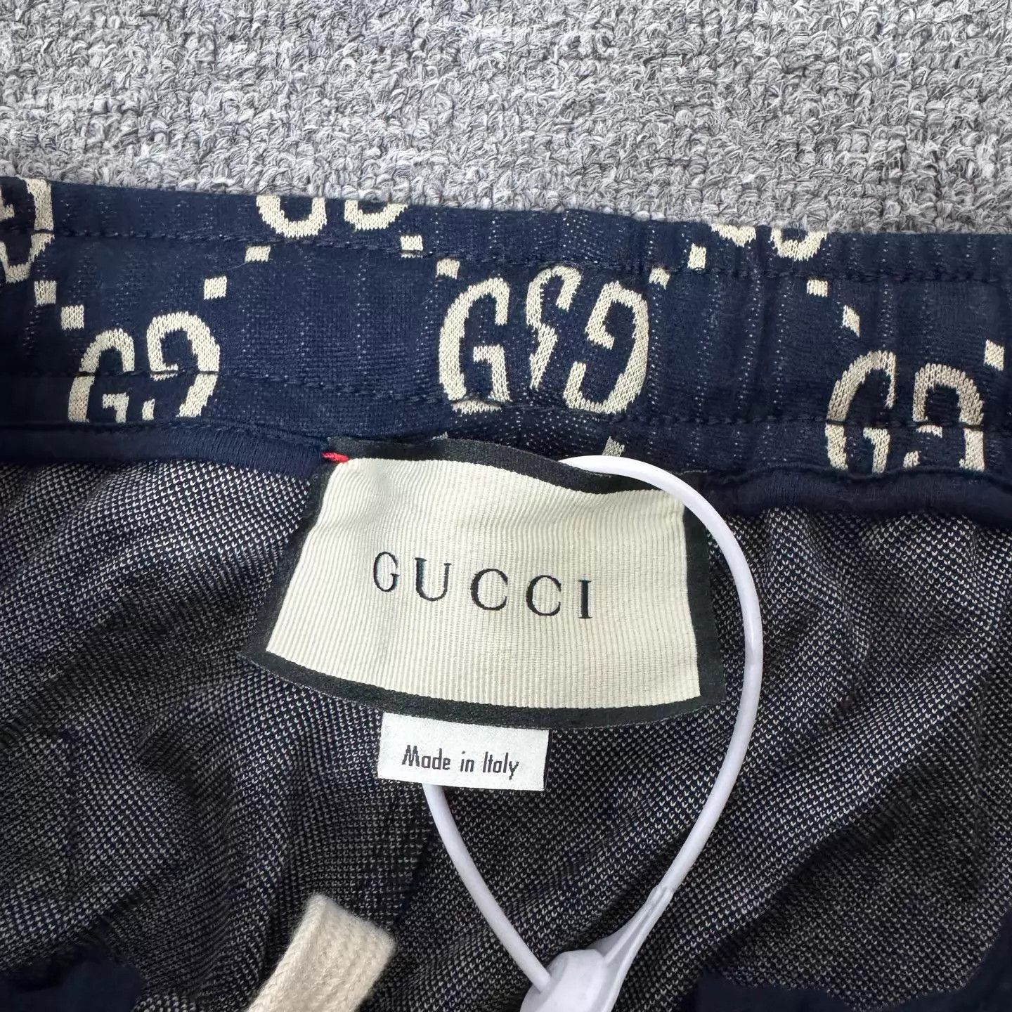 Gucci Gucci Navy GG all over print cuffed sweatpants XS Size 25" / US 0 / IT 36 - 5 Thumbnail