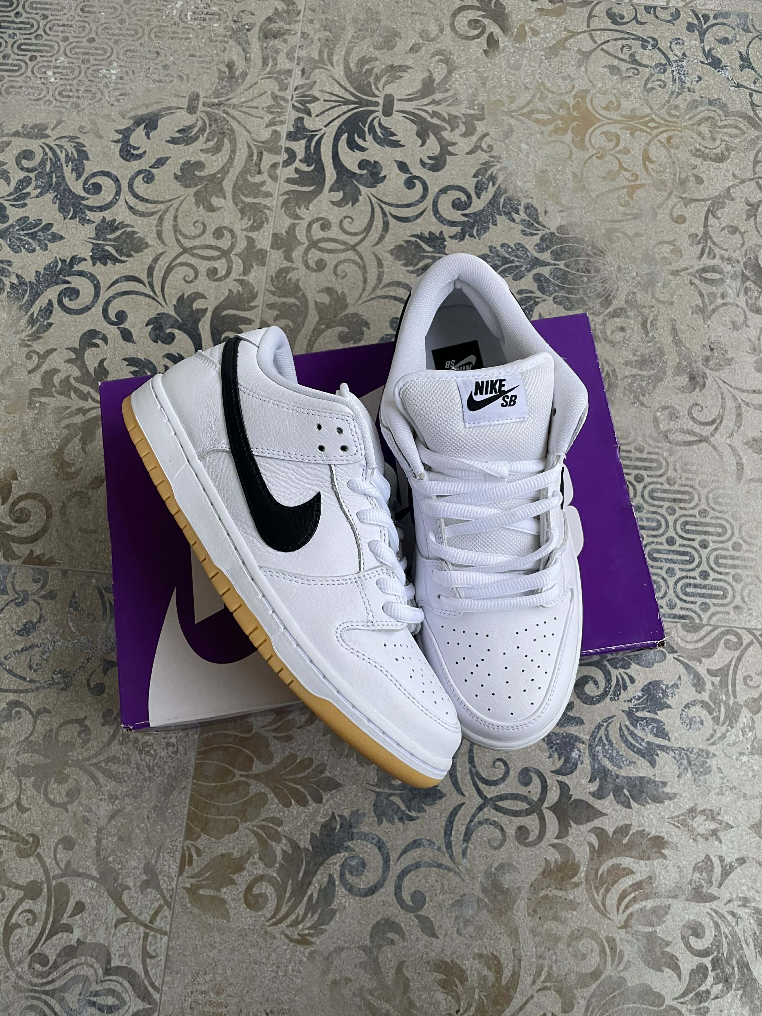 Nike Nike Sb Dunk Low ISO White Leather US 9.5 EU 43 Size US 10 / EU 43 - 2 Thumbnail