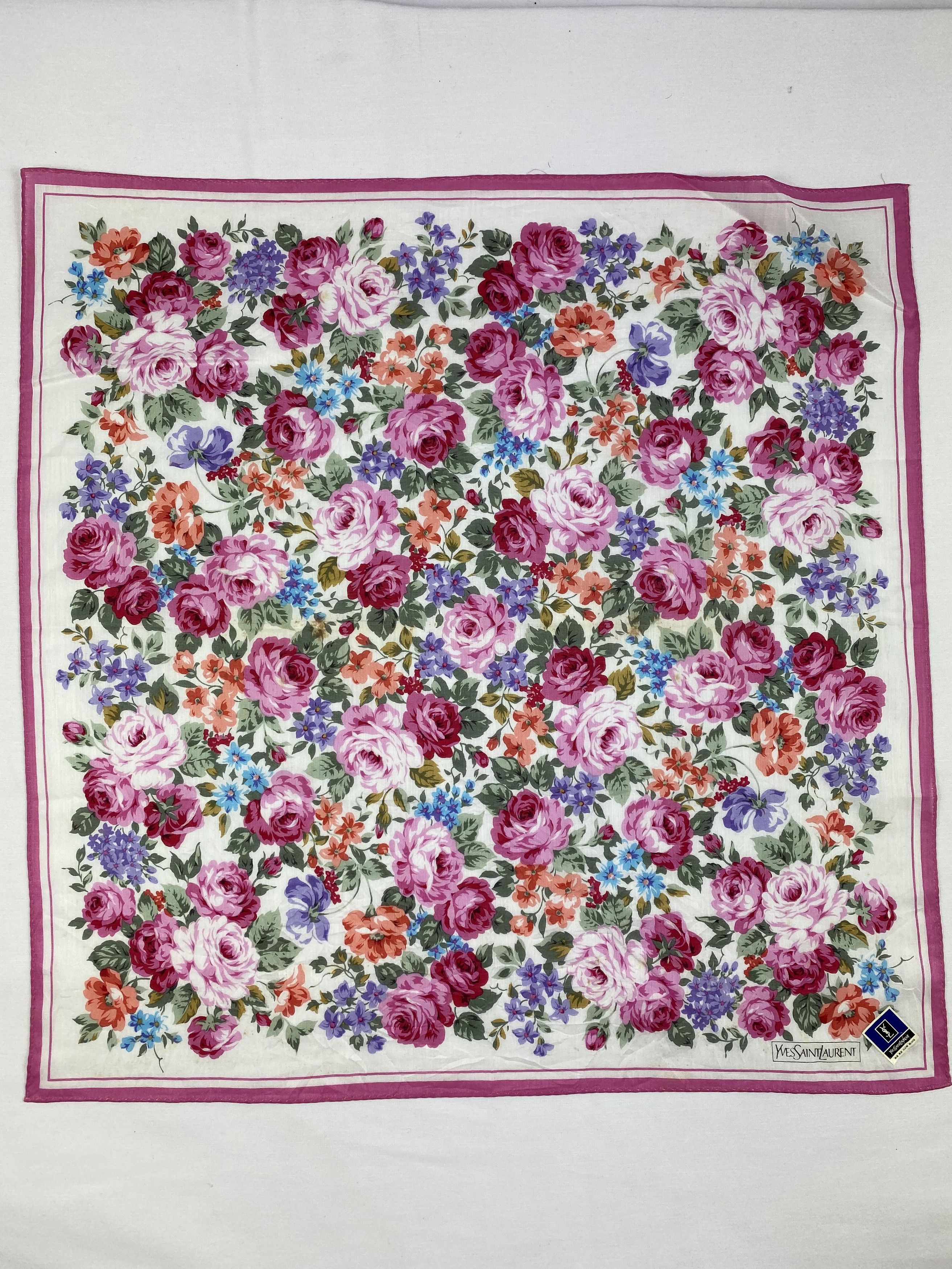 Yves Saint Laurent Yves Saint Laurent Handkerchief / Bandana / Neckerchief Size ONE SIZE - 3 Thumbnail